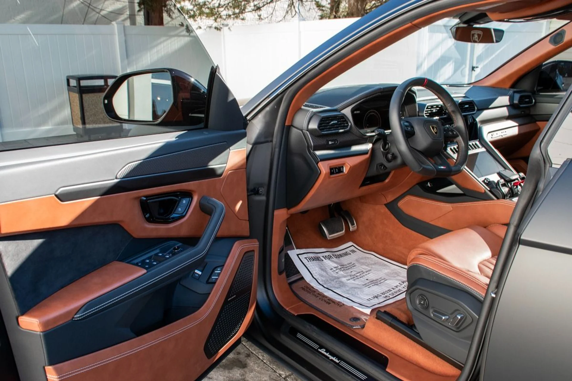 mph003_2612937401_Used_2023_Lamborghini_Urus_S_1705520821_9f8d4b6675