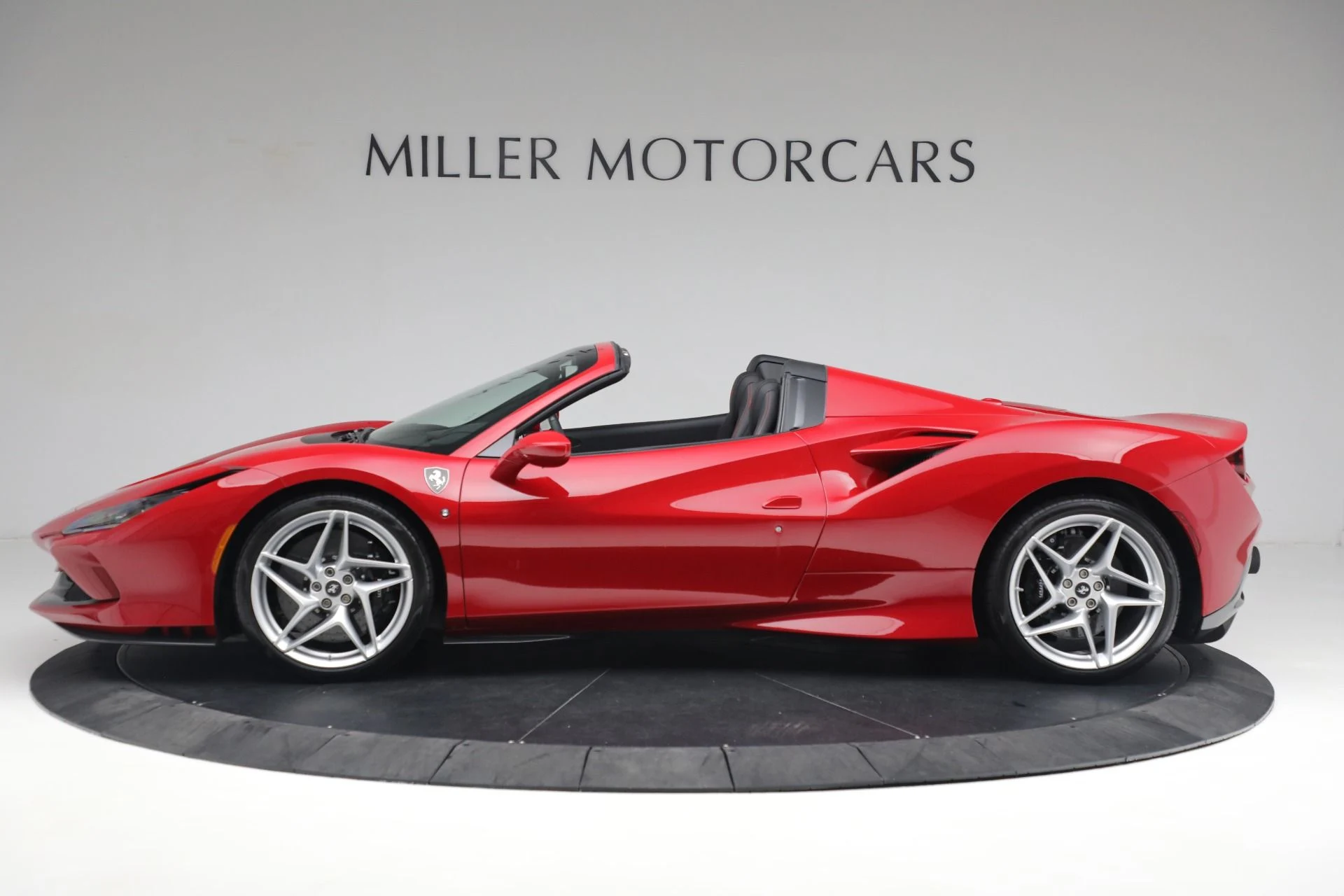 mph003_2628390459_Used_2021_Ferrari_F8_Spider_cd50e9ca99
