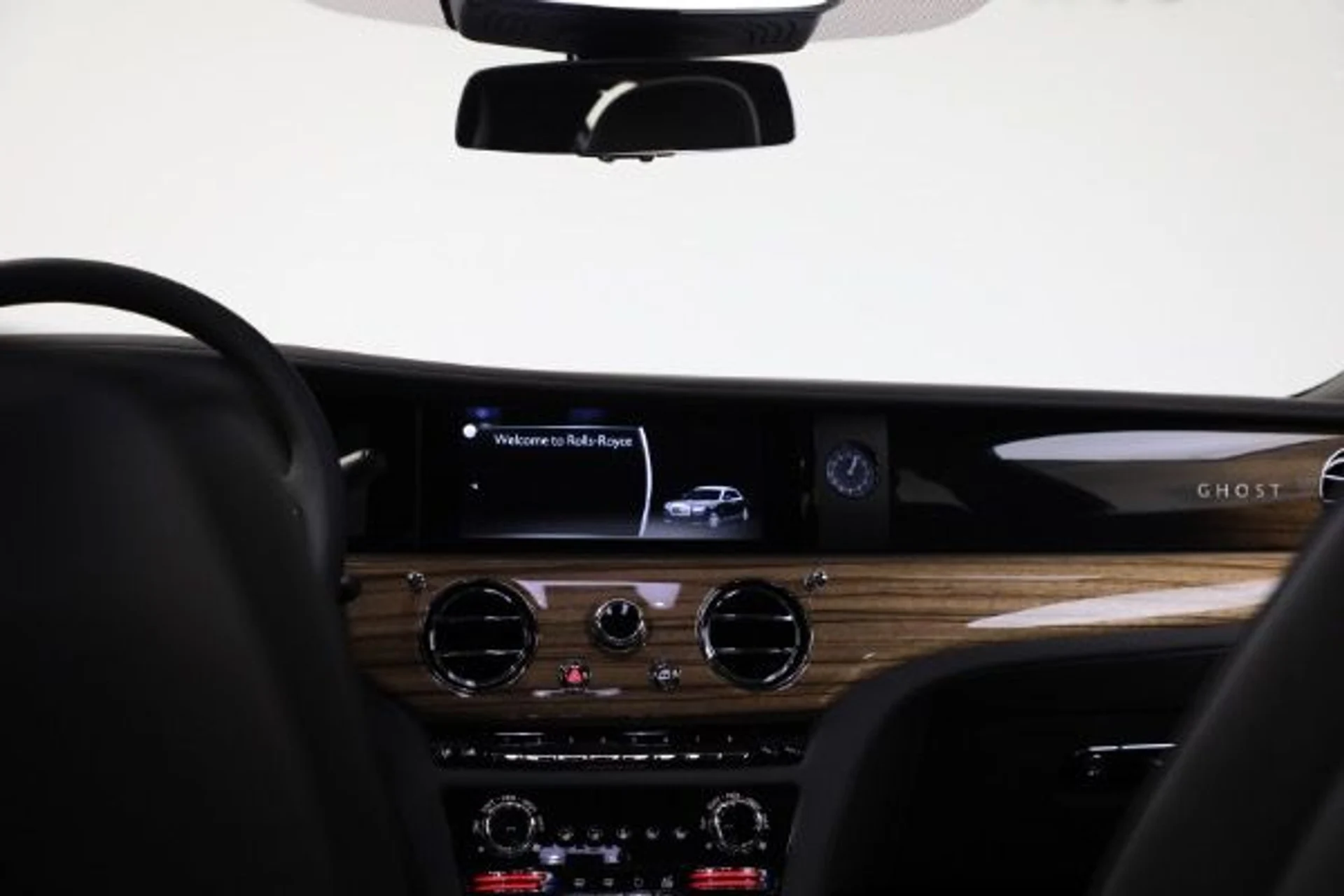 mph003_2628515674_Used_2024_Rolls_Royce_Ghost_50b4372b06
