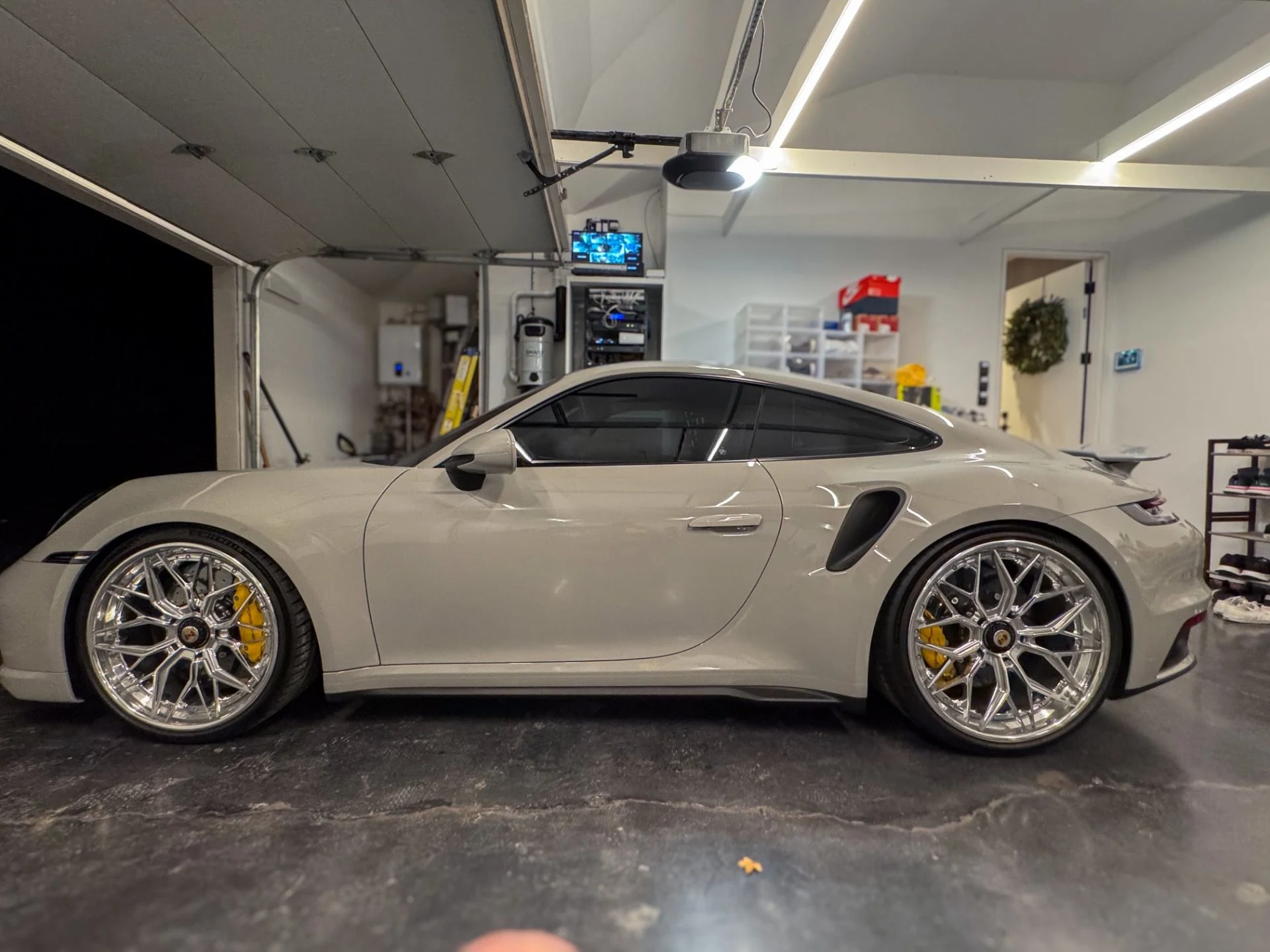 mph003_2628650691_Used_2023_Porsche_911_Turbo_S_1753807750_f7ec38f931
