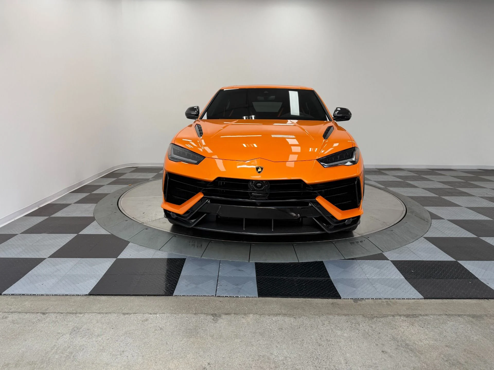 mph003_2632795832_Used_2024_Lamborghini_Urus_Performante_72_K_in_Options_3_D_Audio_Full_Carbon_Exterior_Package_1782147478_14b19b88f3