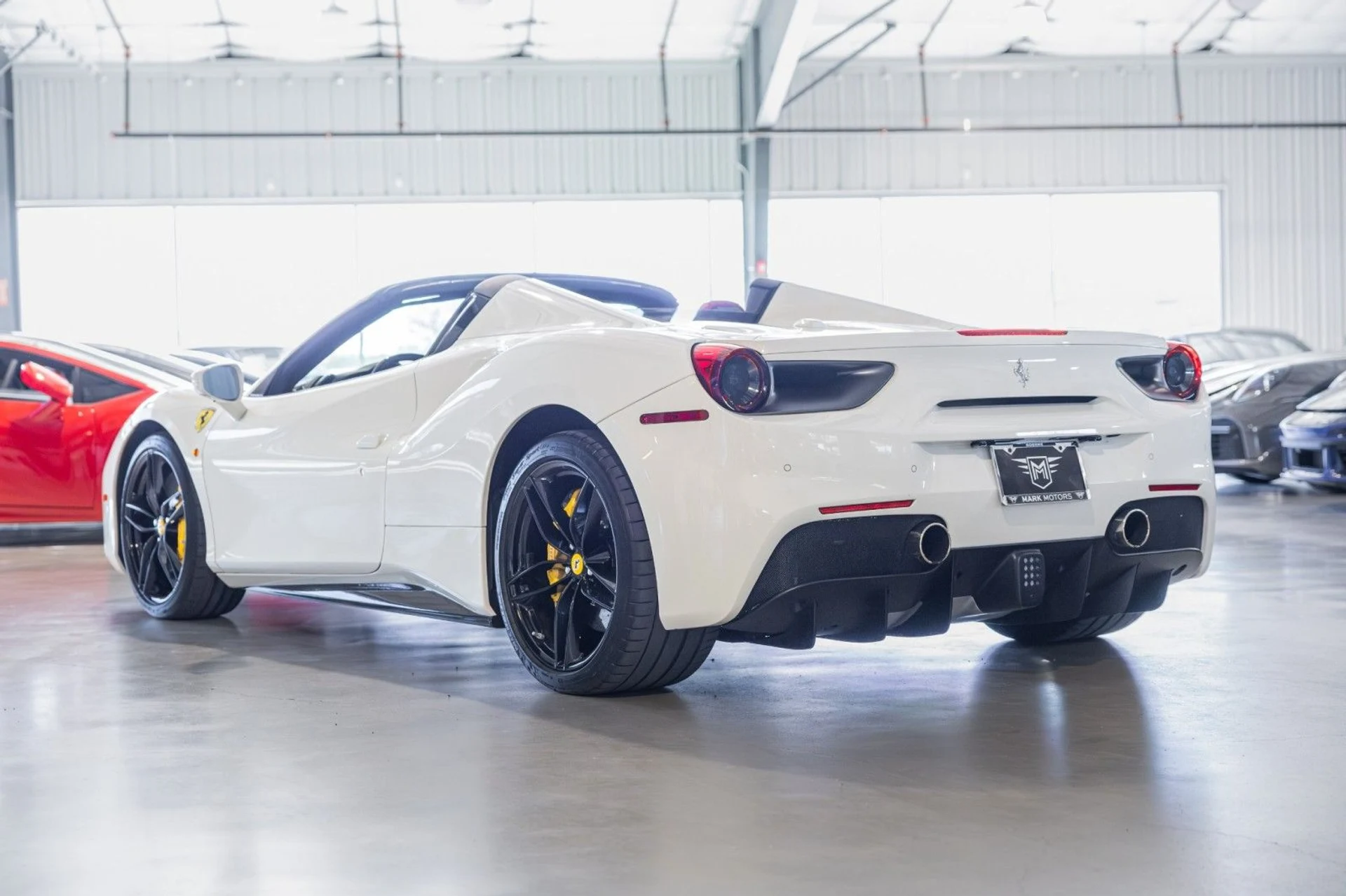 mph003_2634269848_Ew_9528a2b14f