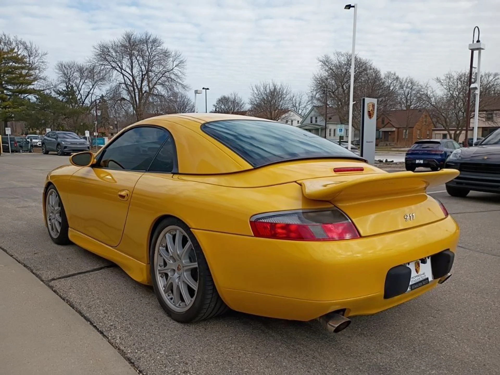 mph003_2637738570_1268d3a1991fe234a2cb93c6e7f8b9c9_d743bc9e83