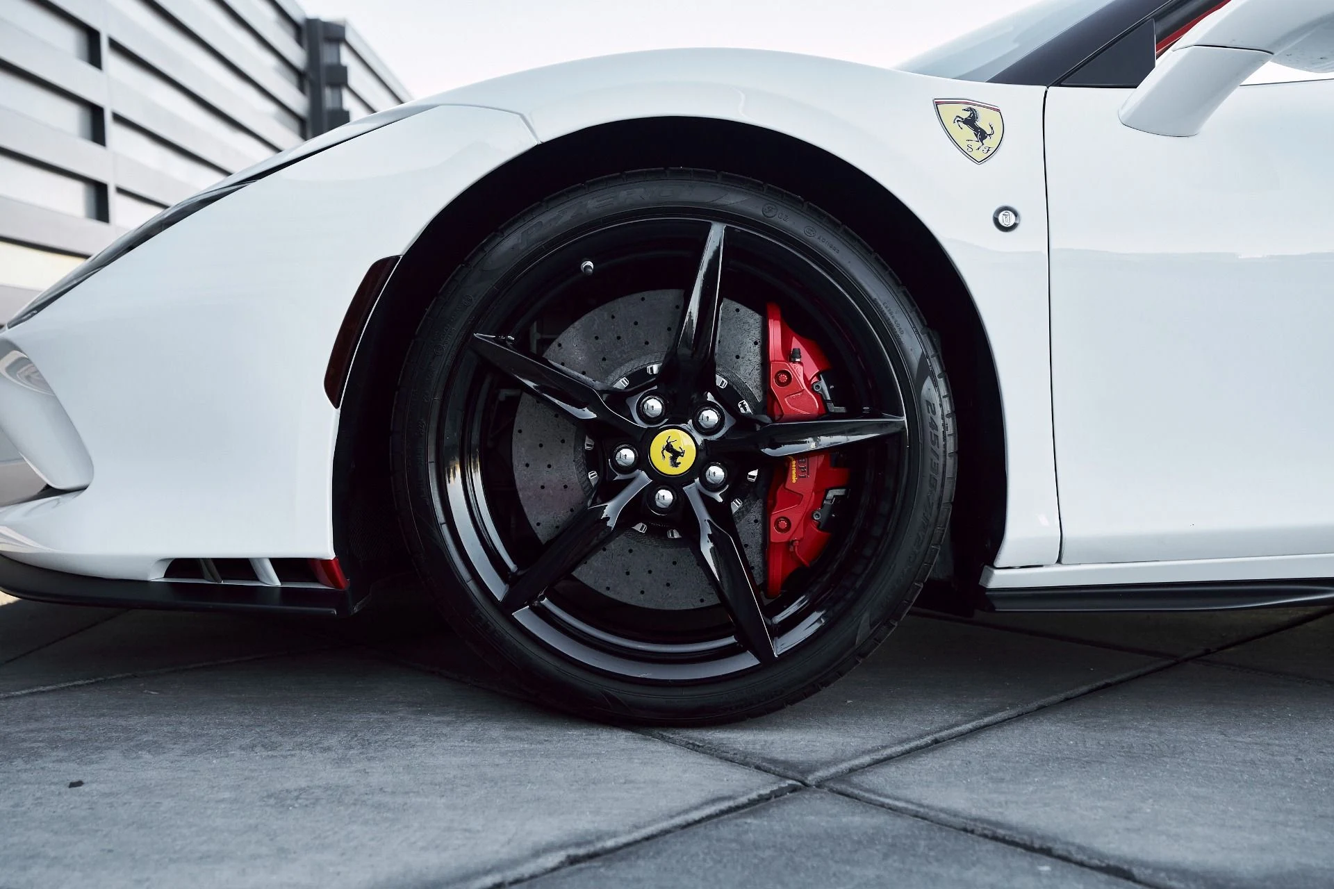 mph003_2638160388_Used_2021_Ferrari_F8_Spider_Base_1763084366_ba828783b8