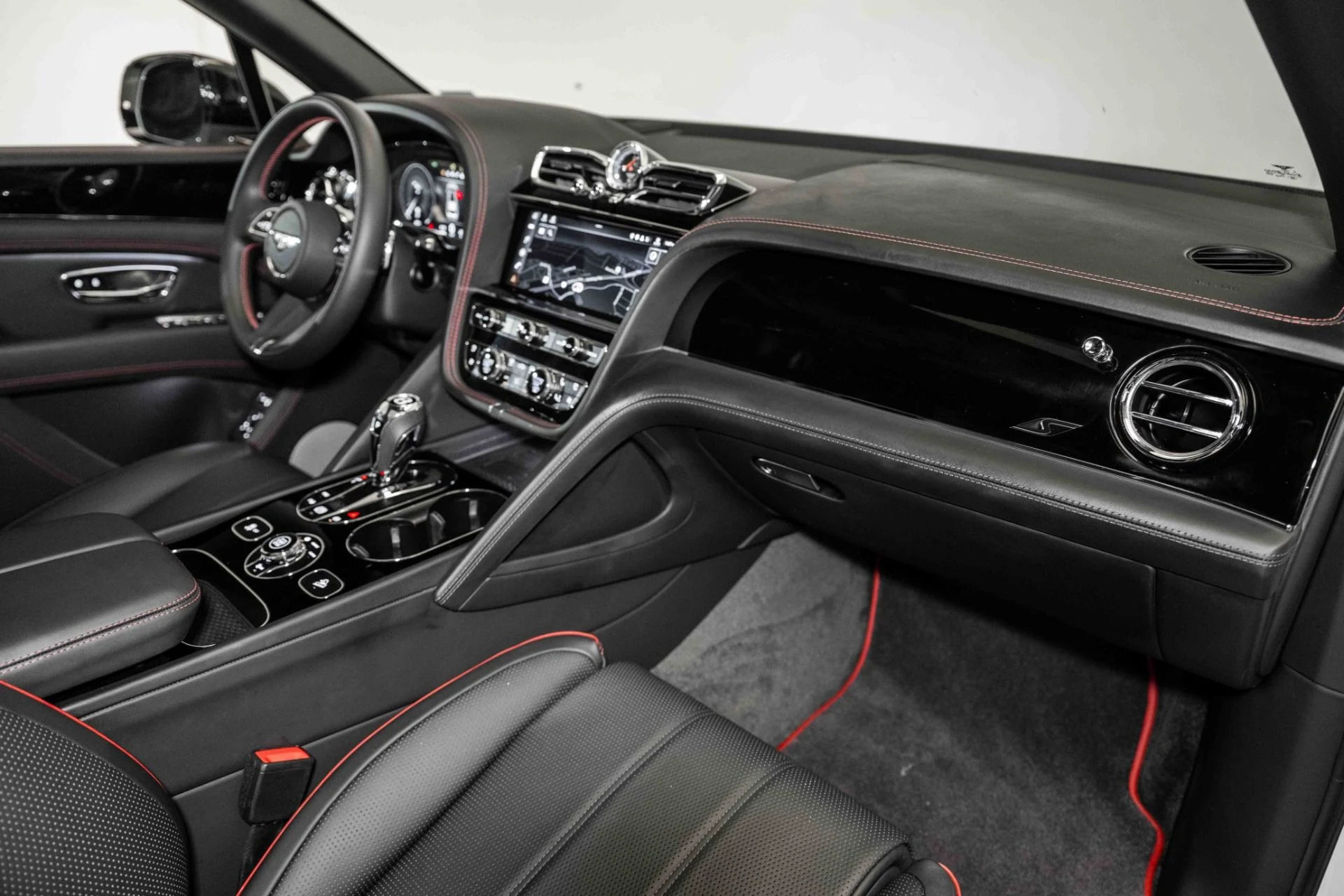 mph003_2638627265_Used_2022_Bentley_Bentayga_S_1725543345_b481cc05fb