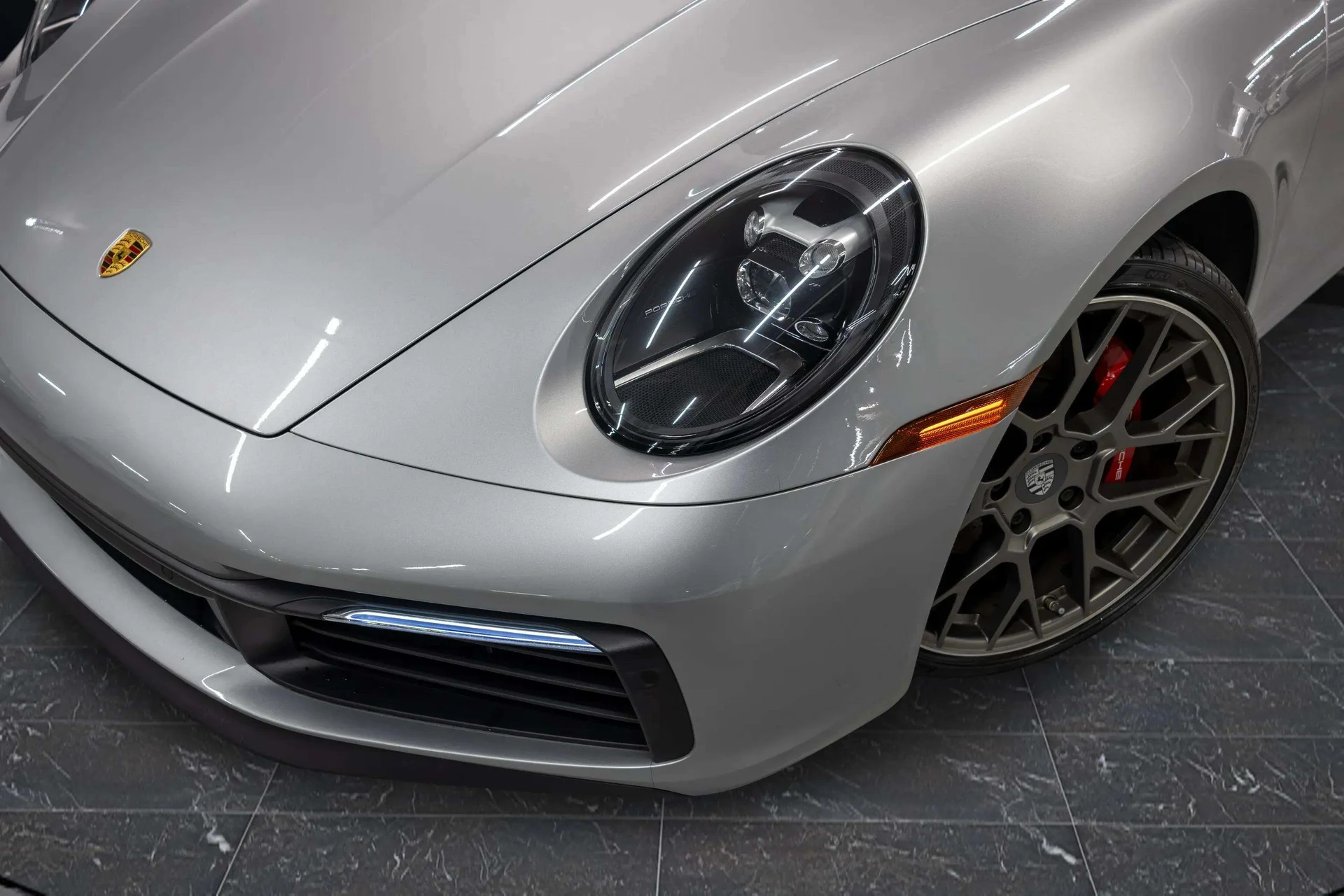 mph003_2645812907_5120a01a_6304_478c_8940_c4d0e18d27a9_202220_Porsche2091120_Carrera204_S20_Cabriolet2028_WP_0_CB_2_A91_NS_24410629_4_0450b62b99