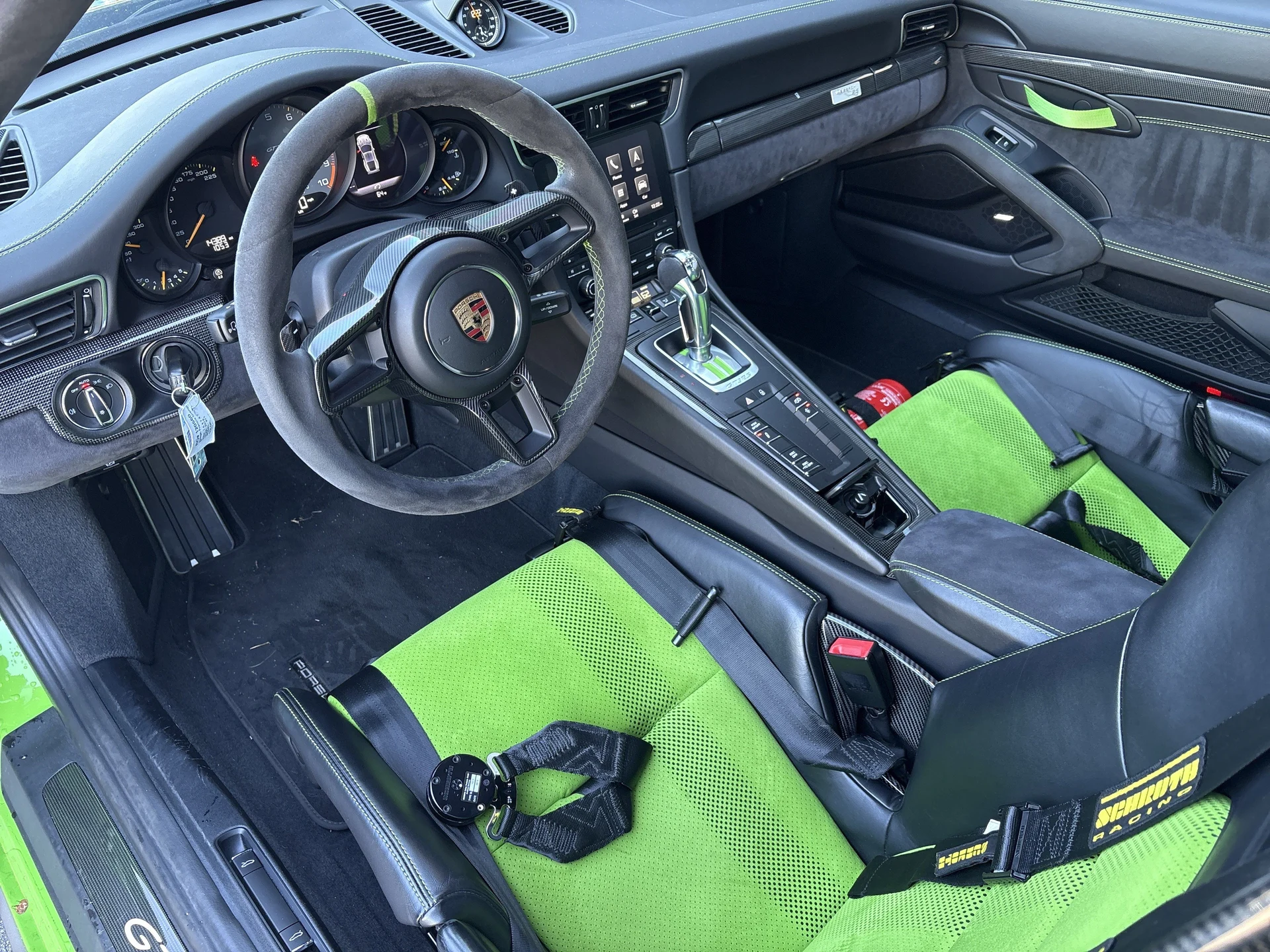 mph003_2648328037_d9982848506d4e76849f4c0c3b63a6fc_e3d1d3274a