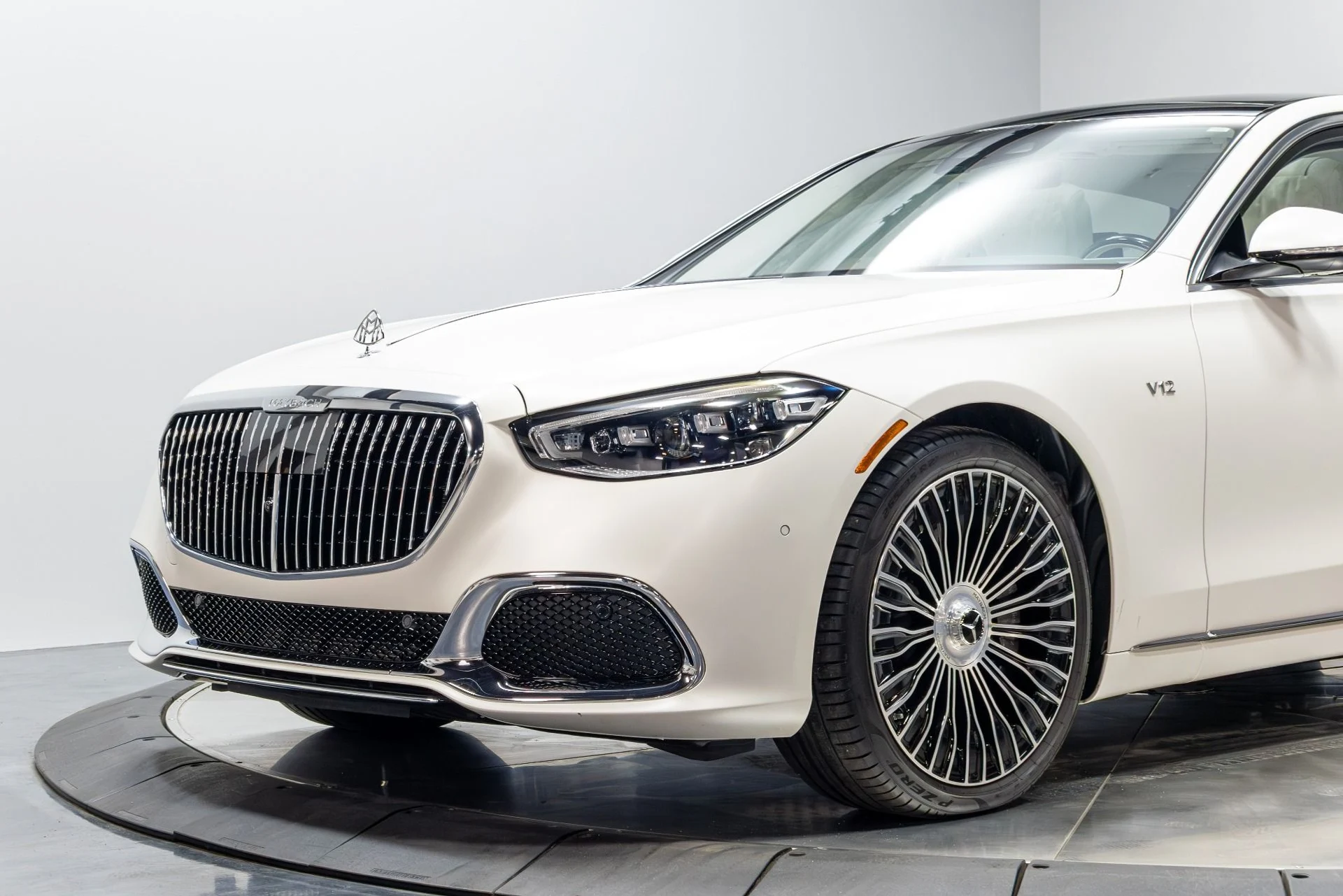 mph003_2662744678_Used_2023_Mercedes_Benz_S_Class_Maybach_S_680_4_MATIC_1776091329_208a201ac5