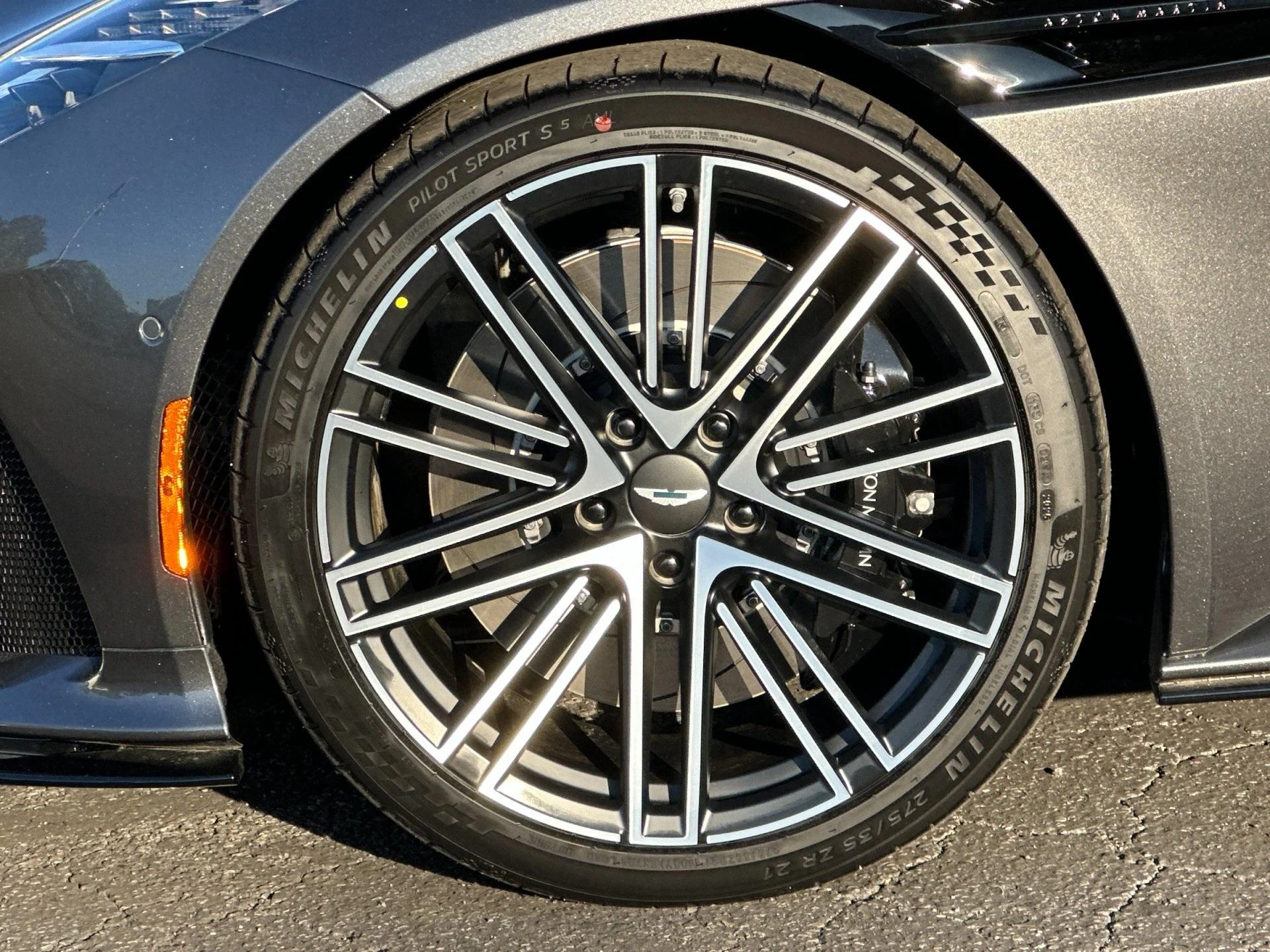 mph003_2671859043_New_2026_Aston_Martin_DB_12_Volante_1764169826_724409506e