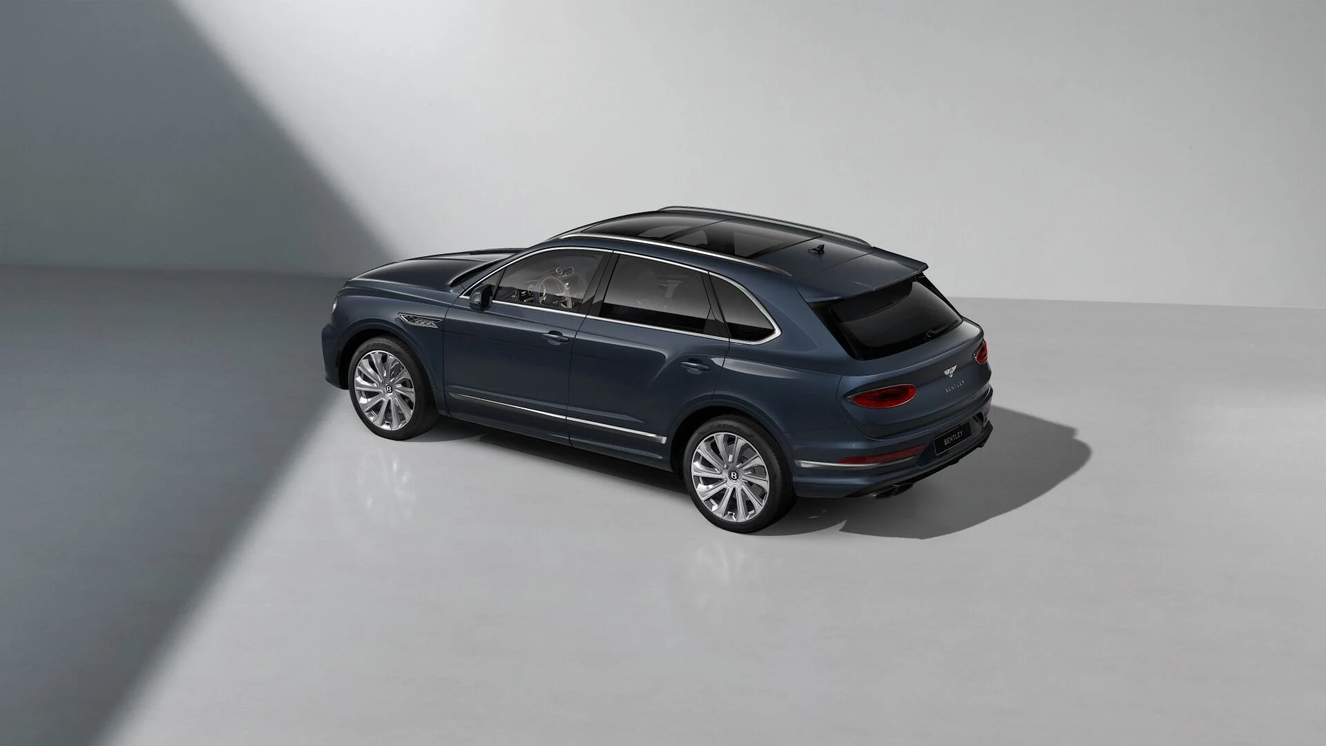 mph003_2674580598_New_2027_Bentley_Bentayga_Artenara_Edition_V8_1788531786_bb9f16e344