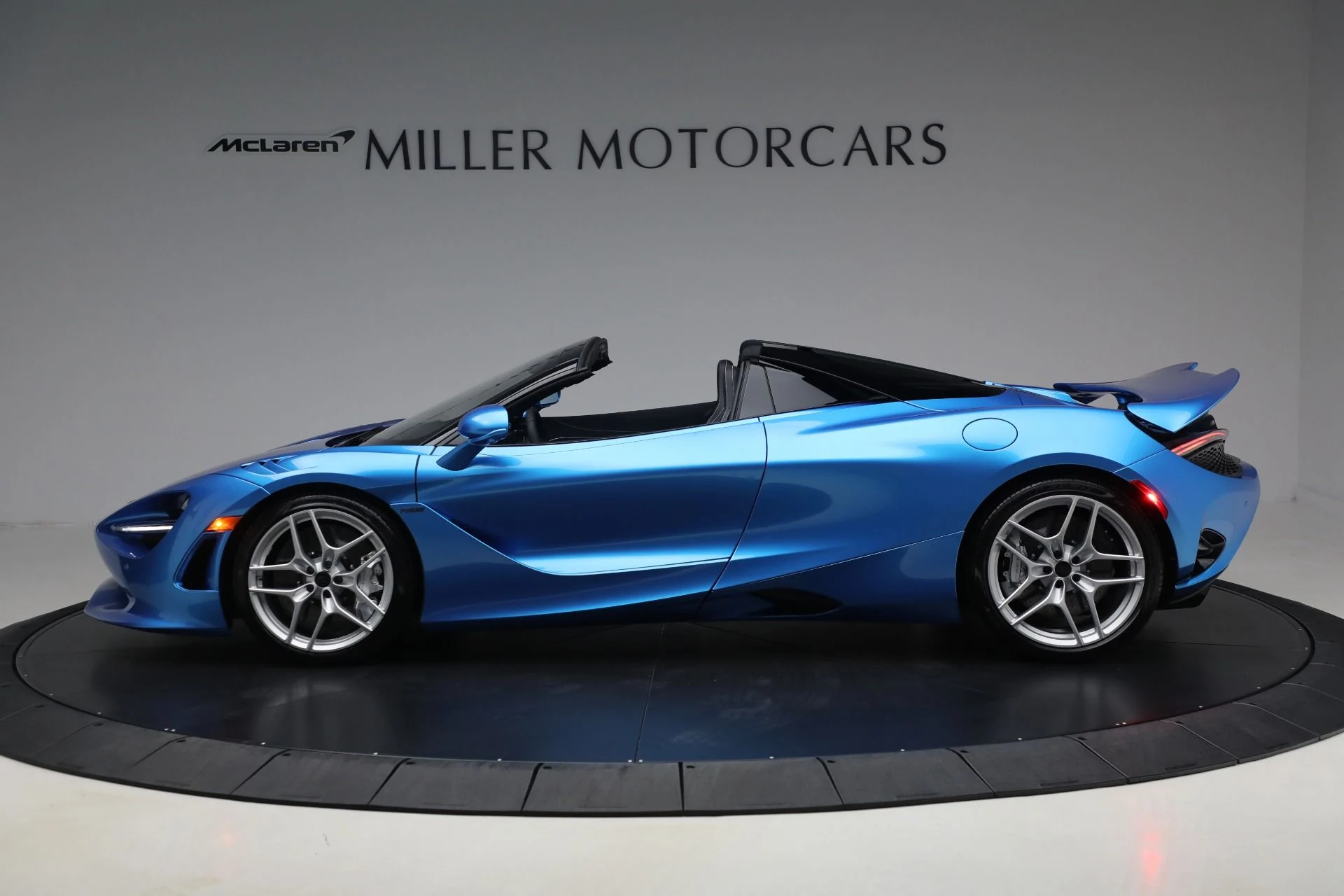 mph003_2676201290_Used_2025_Mc_Laren_750_S_Spider_Tech_Lux_0cbf2f7847