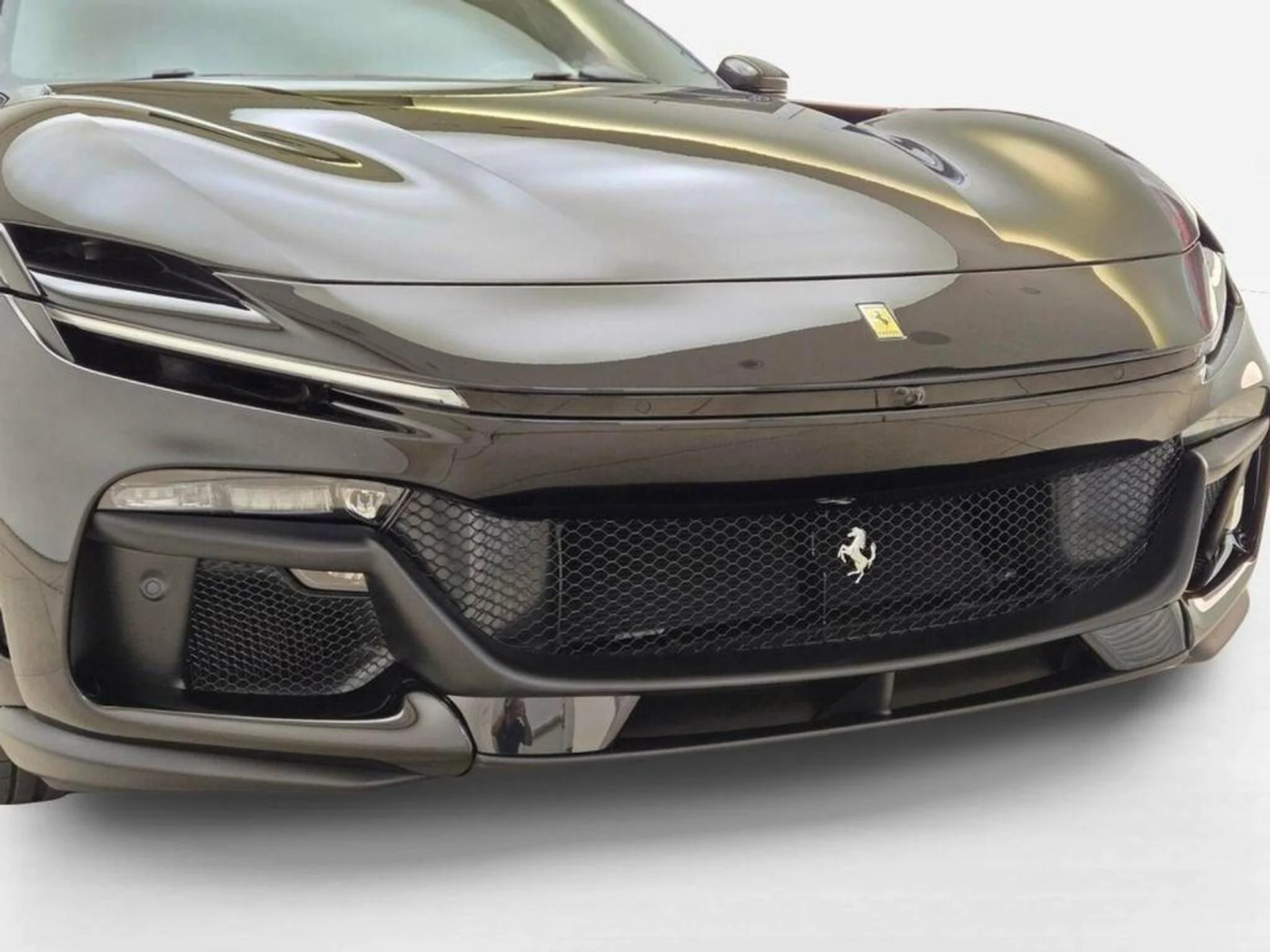mph003_2681814923_Used_2025_Ferrari_Purosangue_1783163635_31d18c09ab