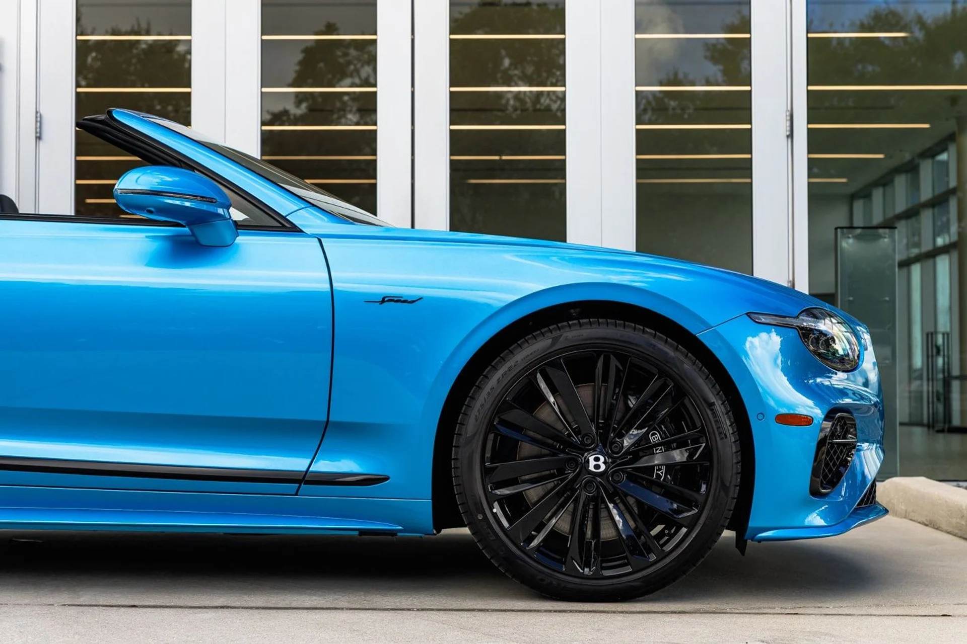 mph003_2685272796_d88376236b523e9d8860aba3cfe71f9cx_080818dd58