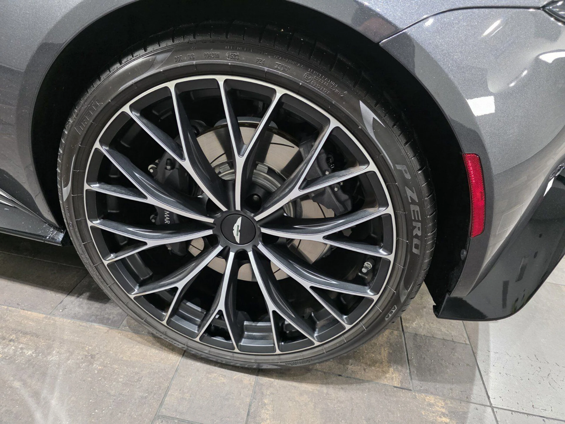 mph003_2692888387_b8dbdee5f96a8977825d8e349c39d1ac_7b954def8f