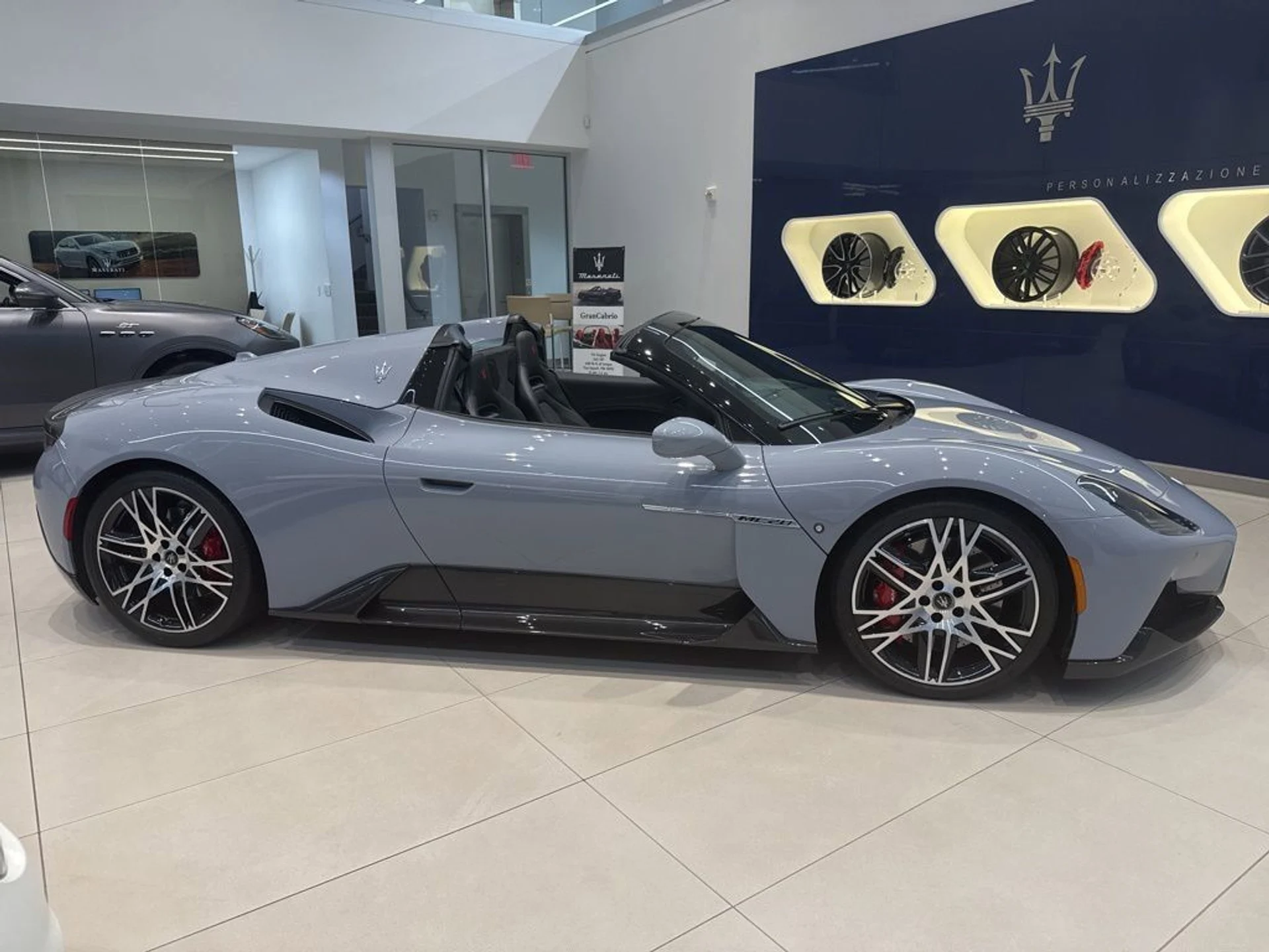 mph003_2693137089_081e3c5cabf84415be740a3012a97e0e_c65a1ad494