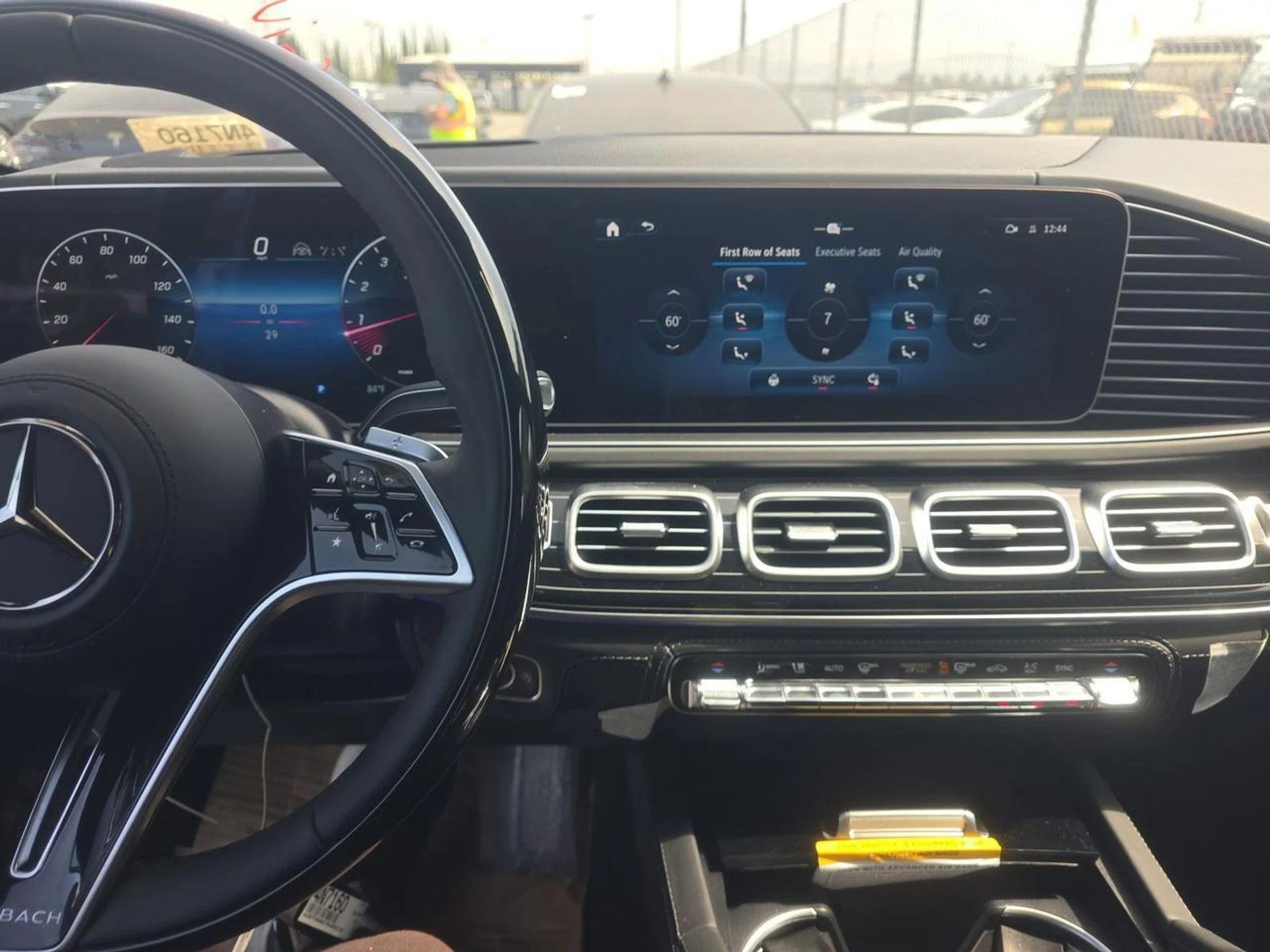 mph003_2701174283_e00ac3221f9deba2d31a104a37047185_69d08dff14