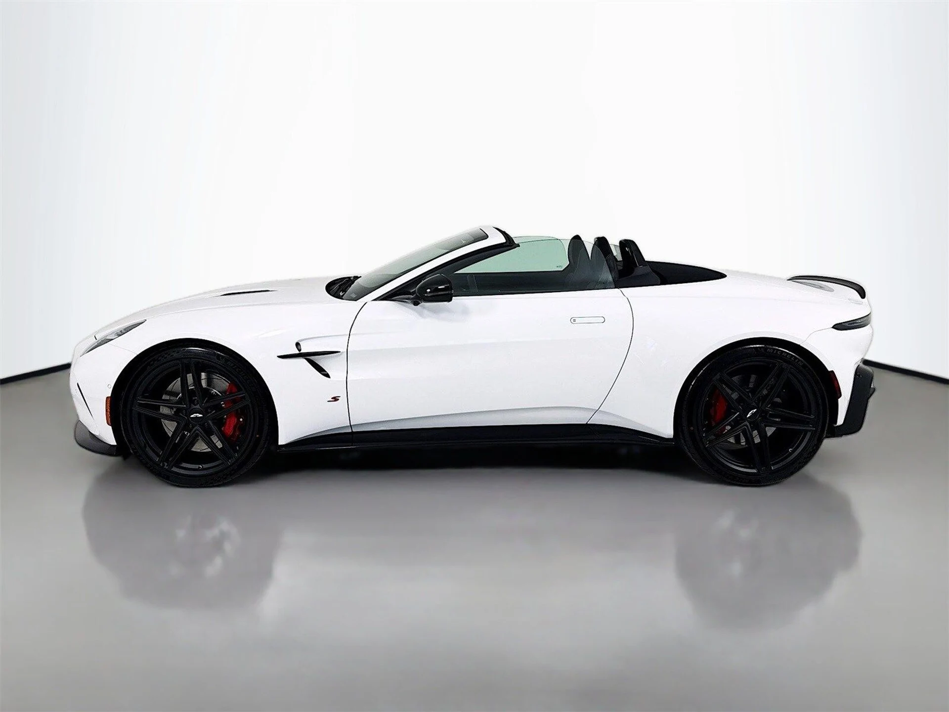 mph003_2706940916_946a7dc307cb43e72d56220a3e7cb932x_e4797ce003