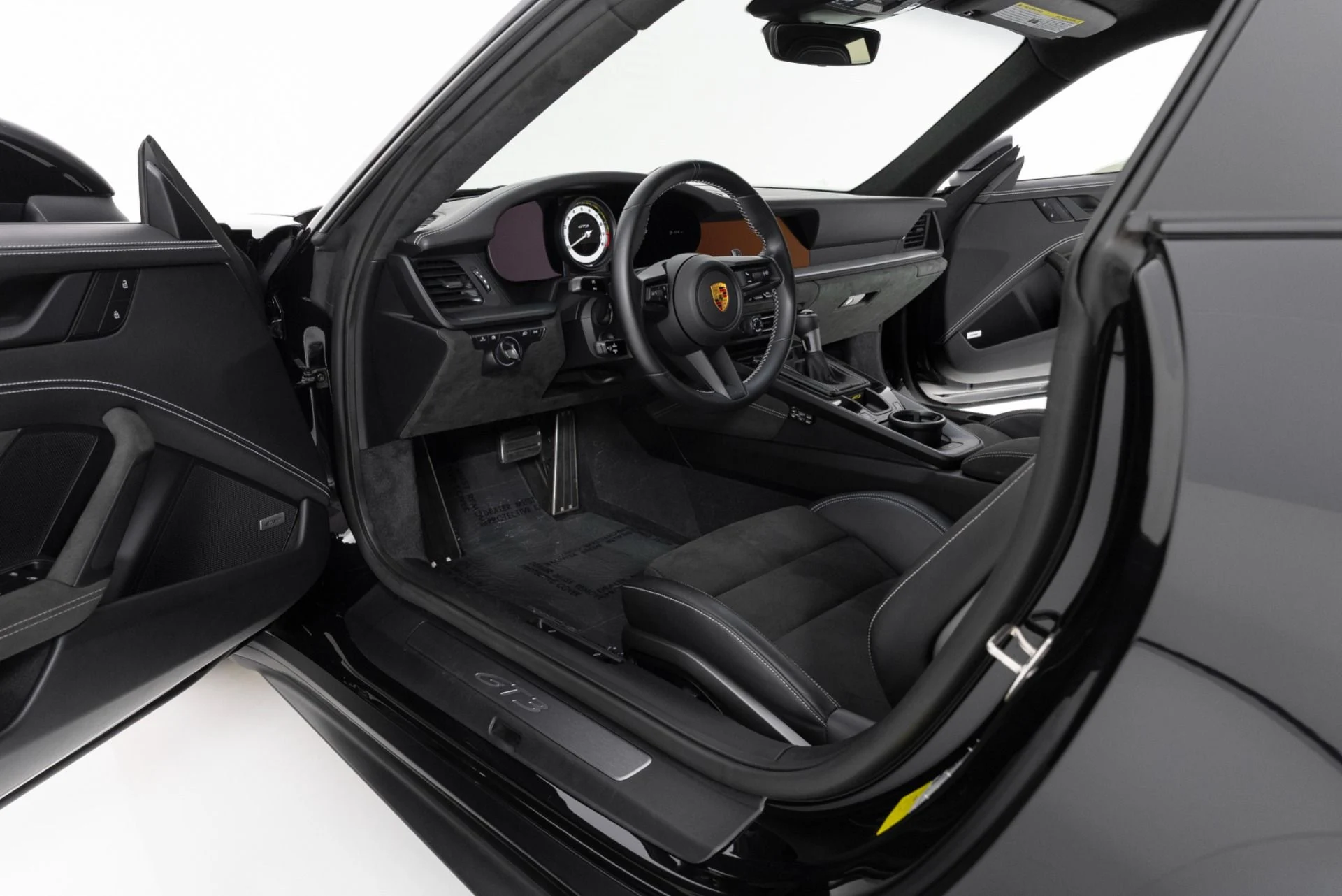 mph003_2730805795_Used_2022_Porsche_911_GT_3_1755548815_ea1364f26f