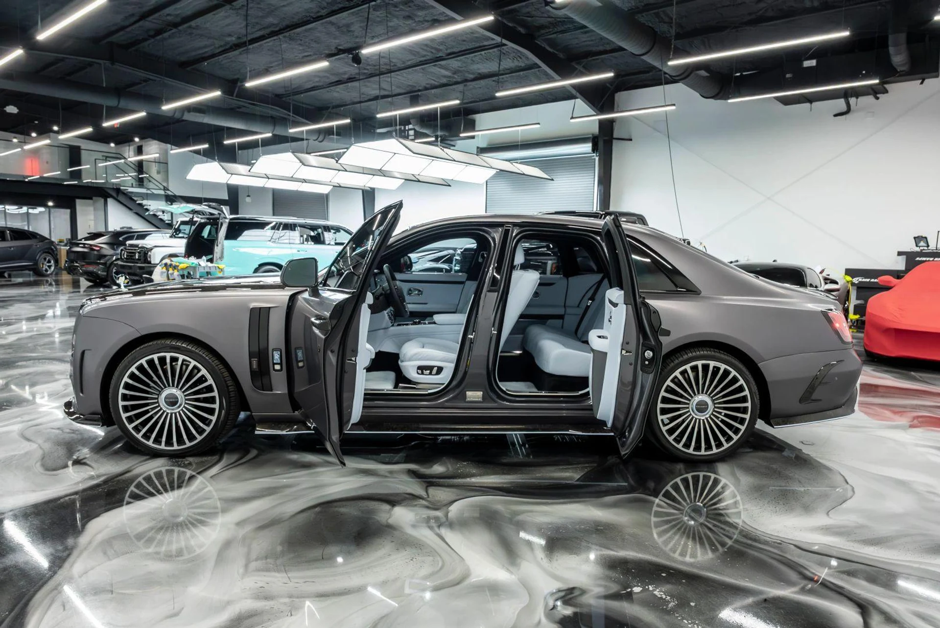 mph003_273536186_Used_2022_Rolls_Royce_Ghost_Sedan_4_D_1783500931_c445f4e467