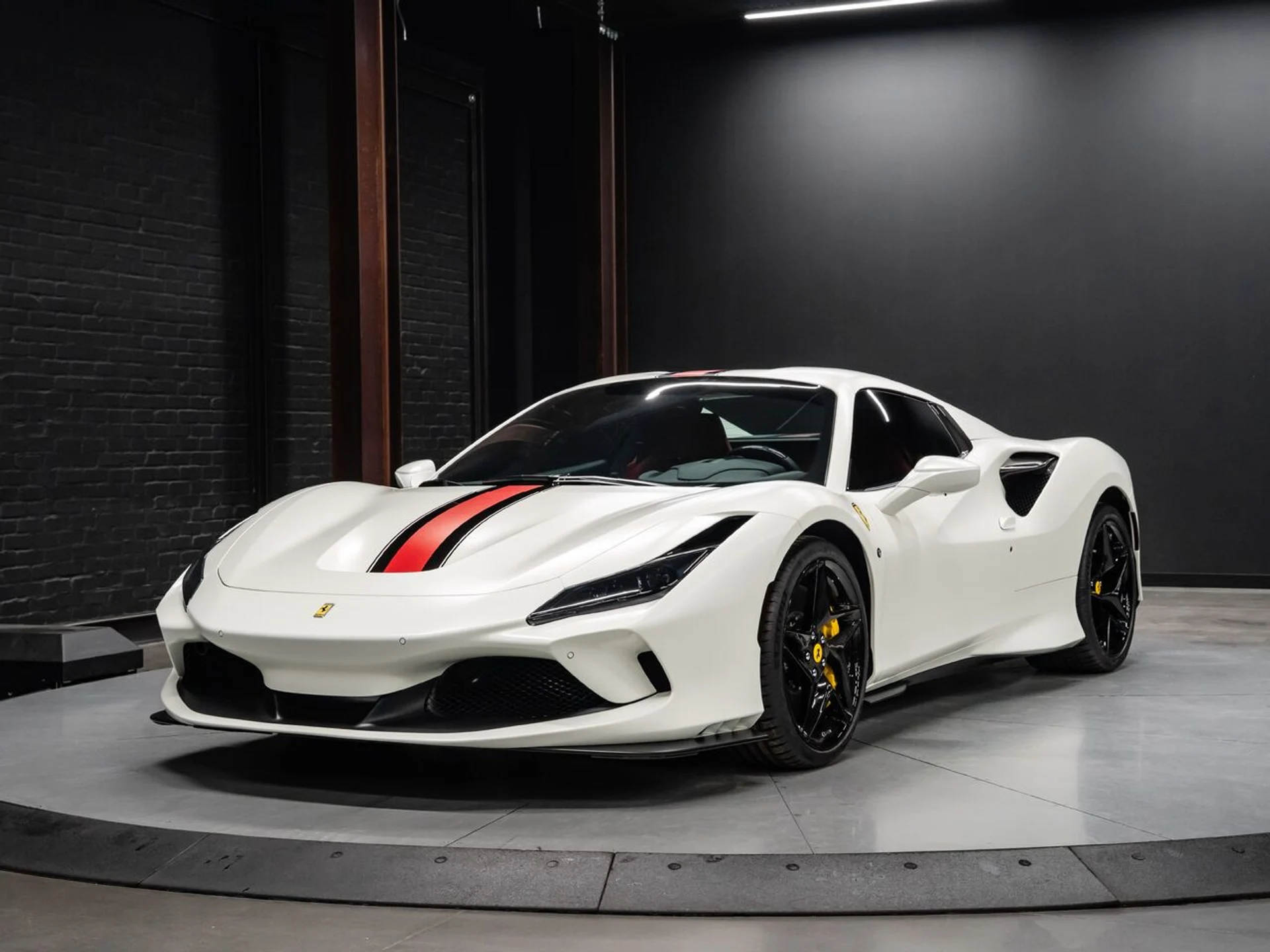 mph003_2739854127_ferrari_f8_spider_2022_606404ae53