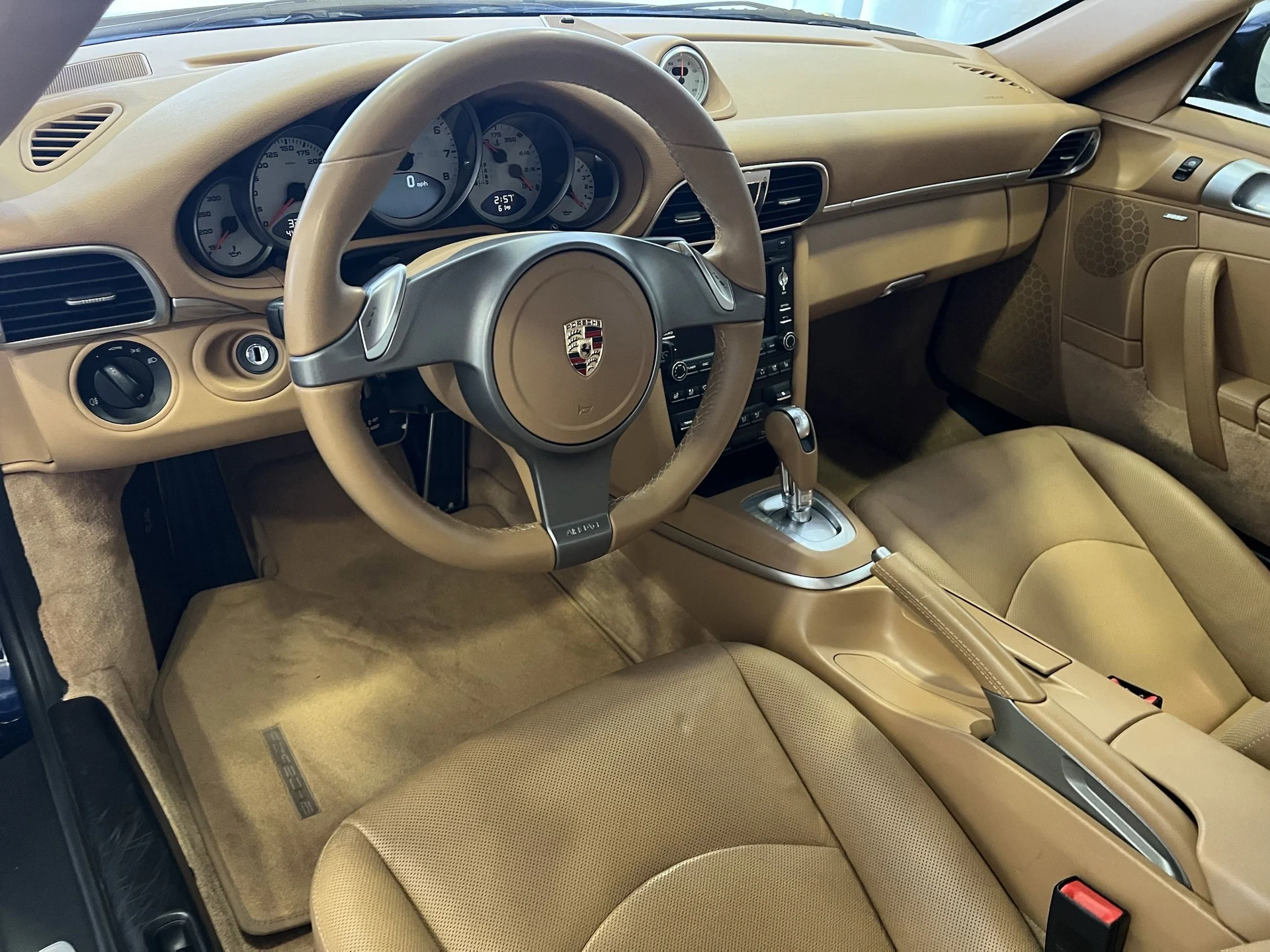 mph003_2744778528_07dbf343eea764724bc4a4bec934b532x_aa0e3437a9