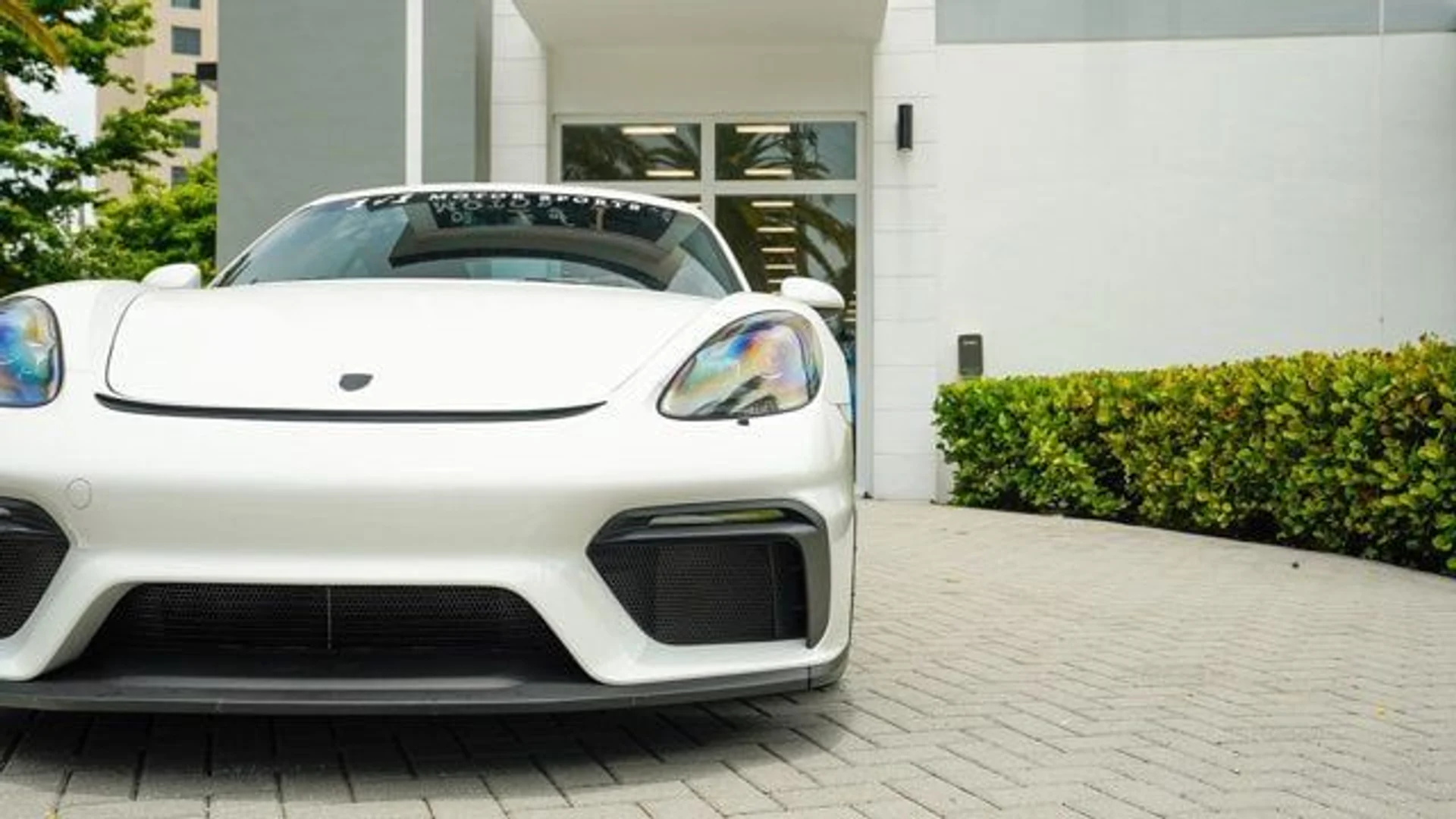 mph003_274777131_used_2020_porsche_718_cayman_gt4coupe_14354_22875819_4_640_adfc5513c7