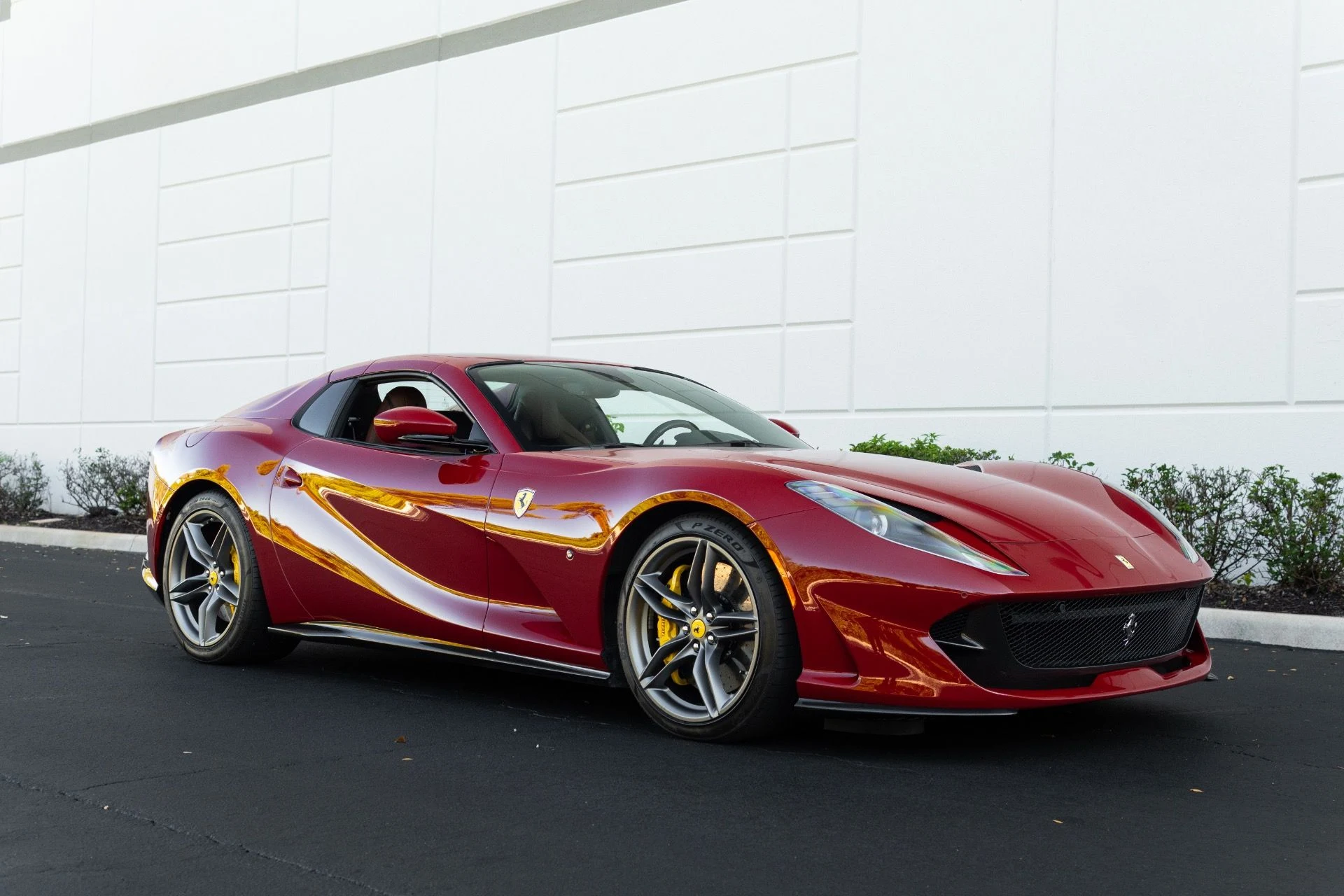 mph003_2751707463_Used_2023_Ferrari_812_GTS_1767886631_ac96fb8d25