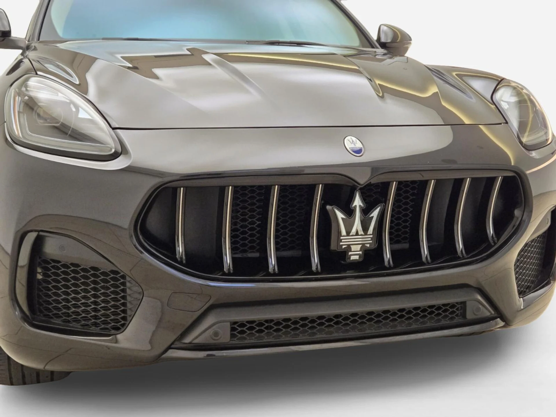 mph003_2759432117_Used_2023_Maserati_Grecale_GT_1789624509_8eeb10505f