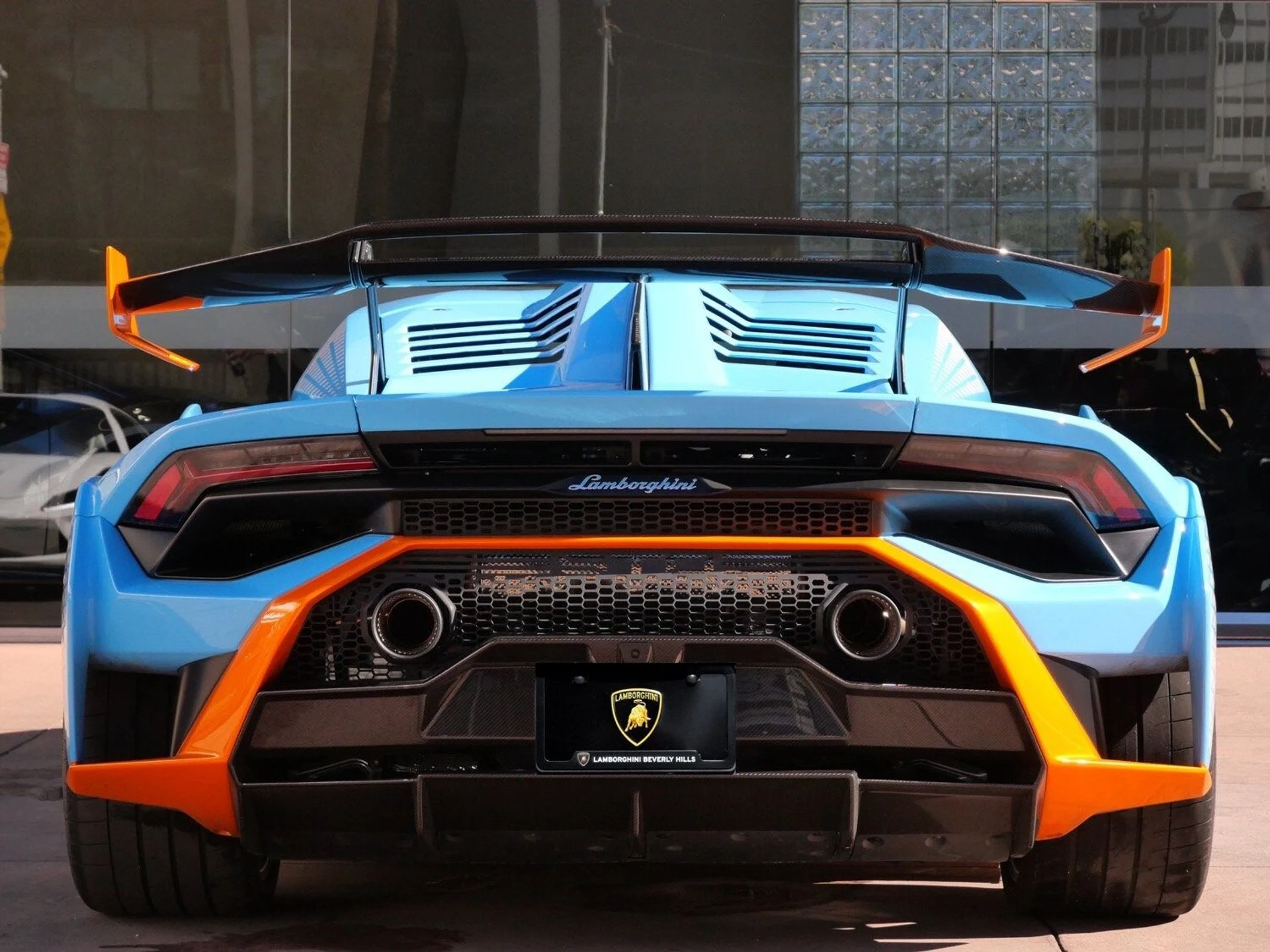 mph003_2765556875_c1e429f8d4429b55a01375f00bc6a94fx_1f41b35b54