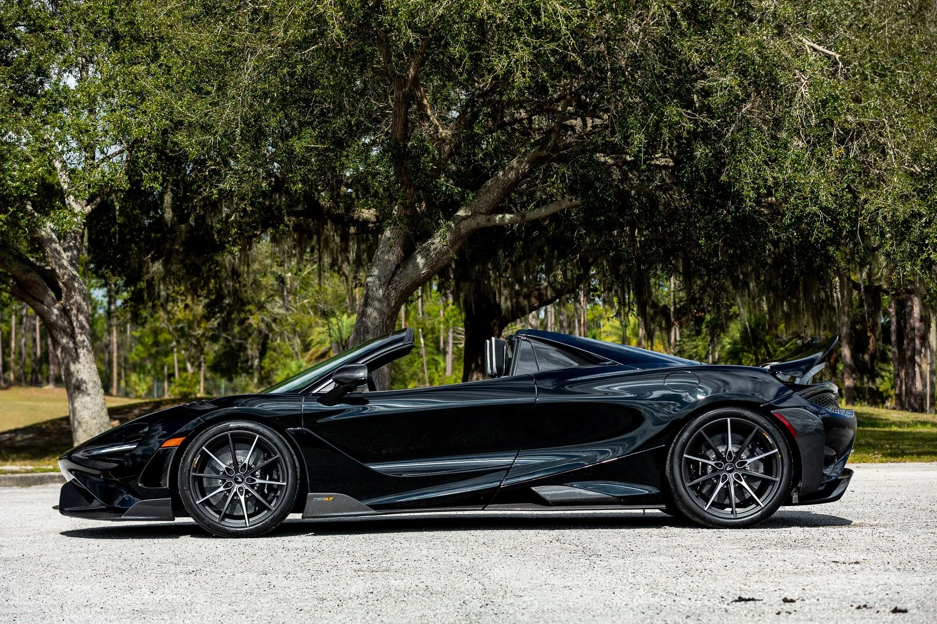 mph003_2766217579_Used_2022_Mc_Laren_765_LT_Spider_XP_a87c3d4716
