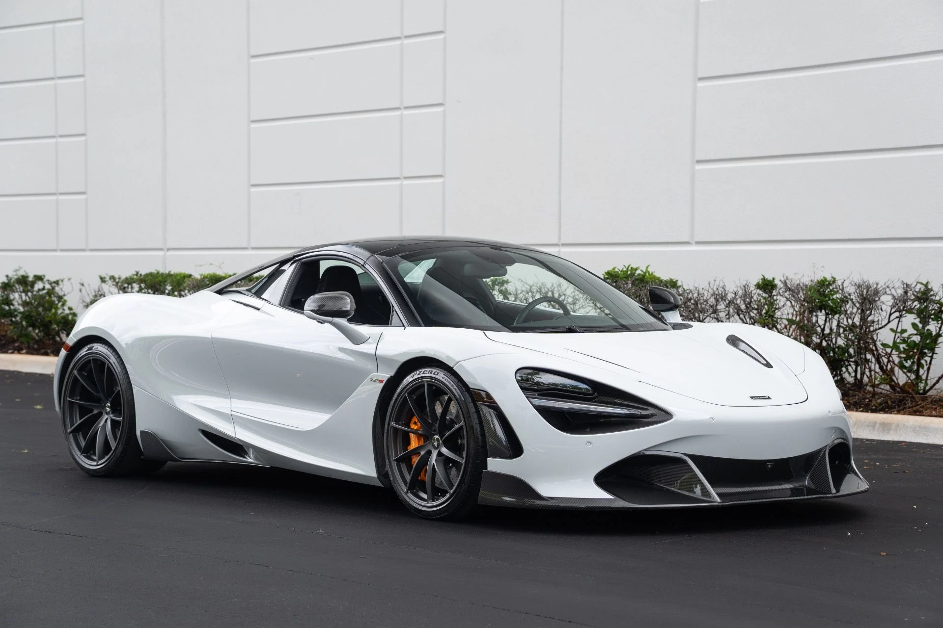 mph003_2777635469_Used_2022_Mc_Laren_720_S_Spider_Performance_1776703279_2d2742bd2e