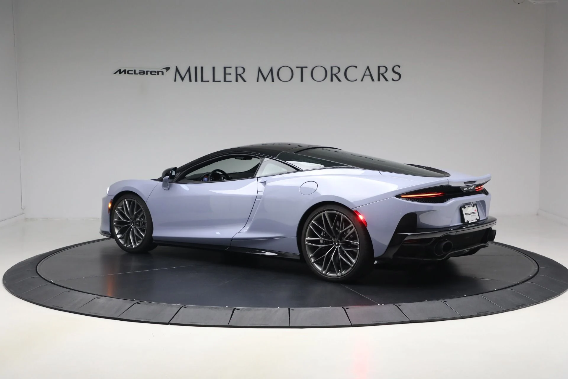 mph003_2785182831_Used_2022_Mc_Laren_GT_Luxe_676e79bb3e