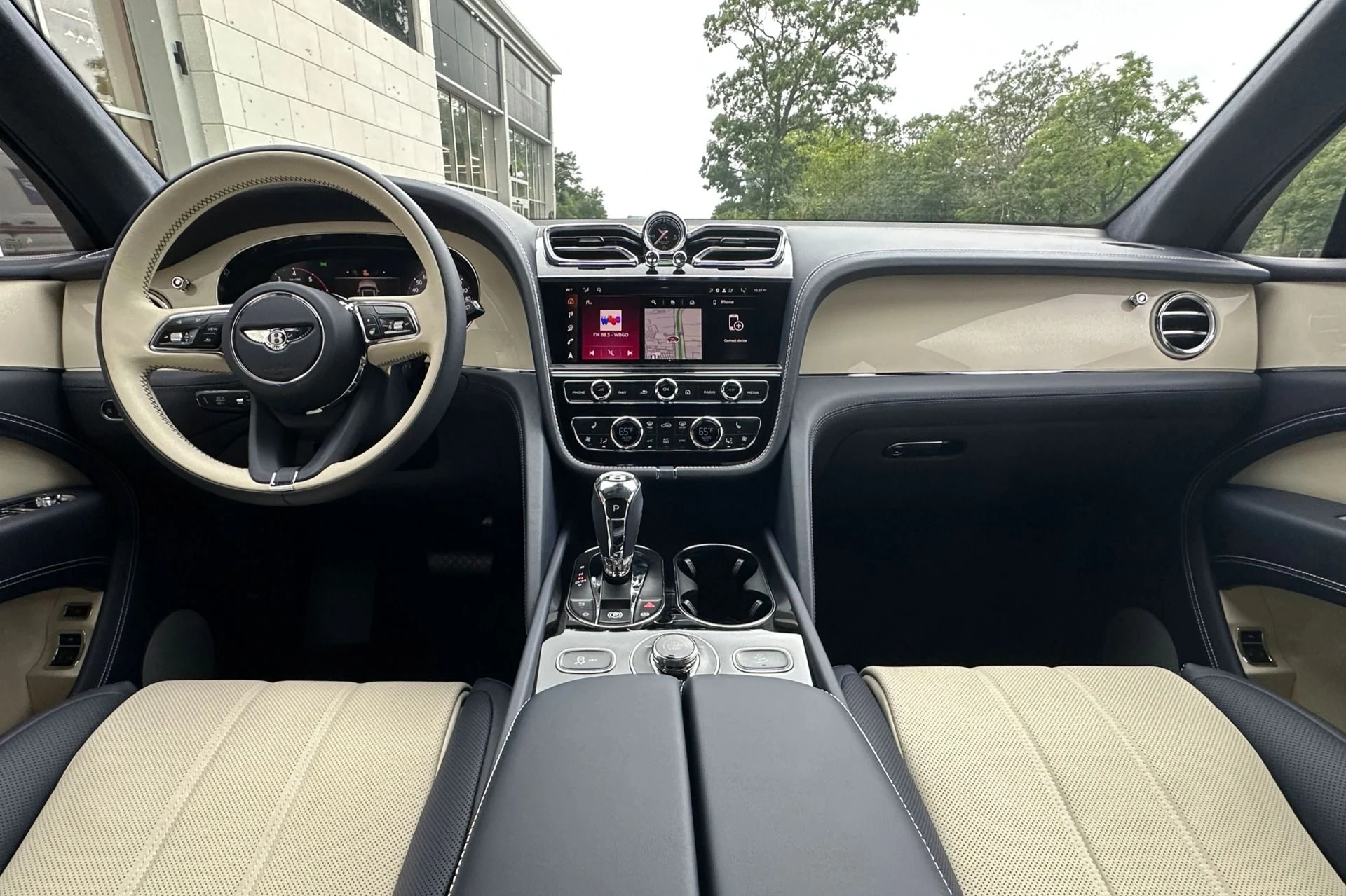 mph003_2789983854_New_2026_Bentley_Bentayga_V8_1784720366_201d1a06f6