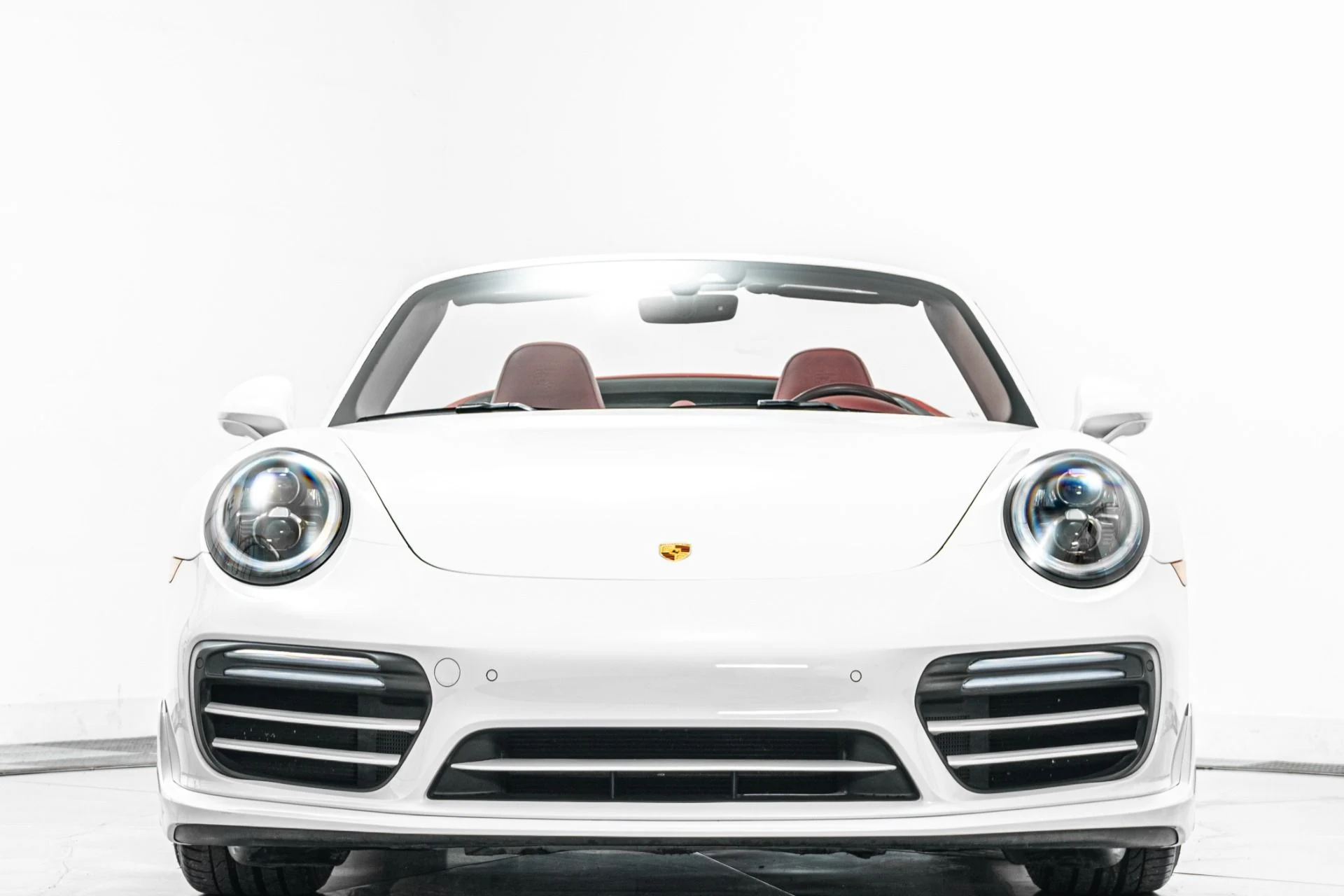 mph003_2797078882_Used_2019_Porsche_911_Turbo_S_Cabriolet_Factory_Aerokit_Burmester_Audio_Front_Axle_Lift_1778507035_d876af56bd
