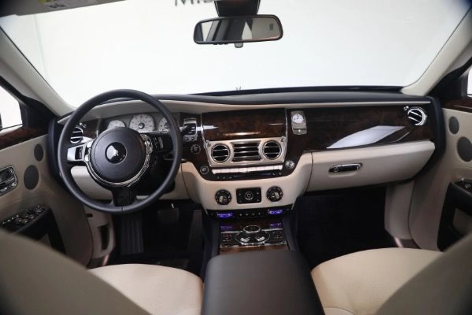 mph003_2801613435_Used_2014_Rolls_Royce_Ghost_c0296e35ba