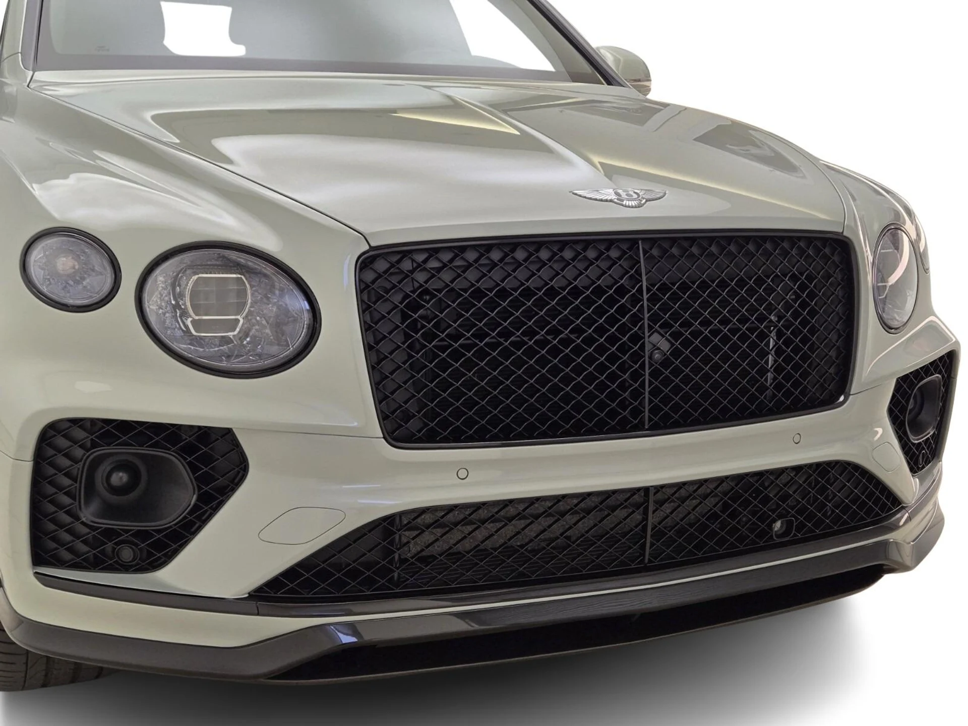 mph003_2817655132_Used_2023_Bentley_Bentayga_Speed_1752991612_fbcafce90c