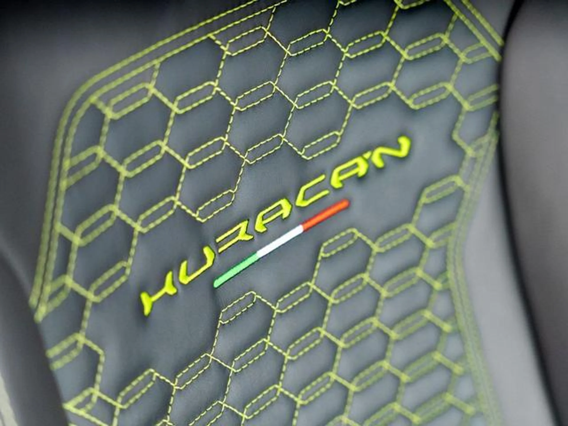 mph003_2824200132_vp6_BL_Oq37y_PFPHWK_4_Qt5_LMD_7_vc_87de11d003