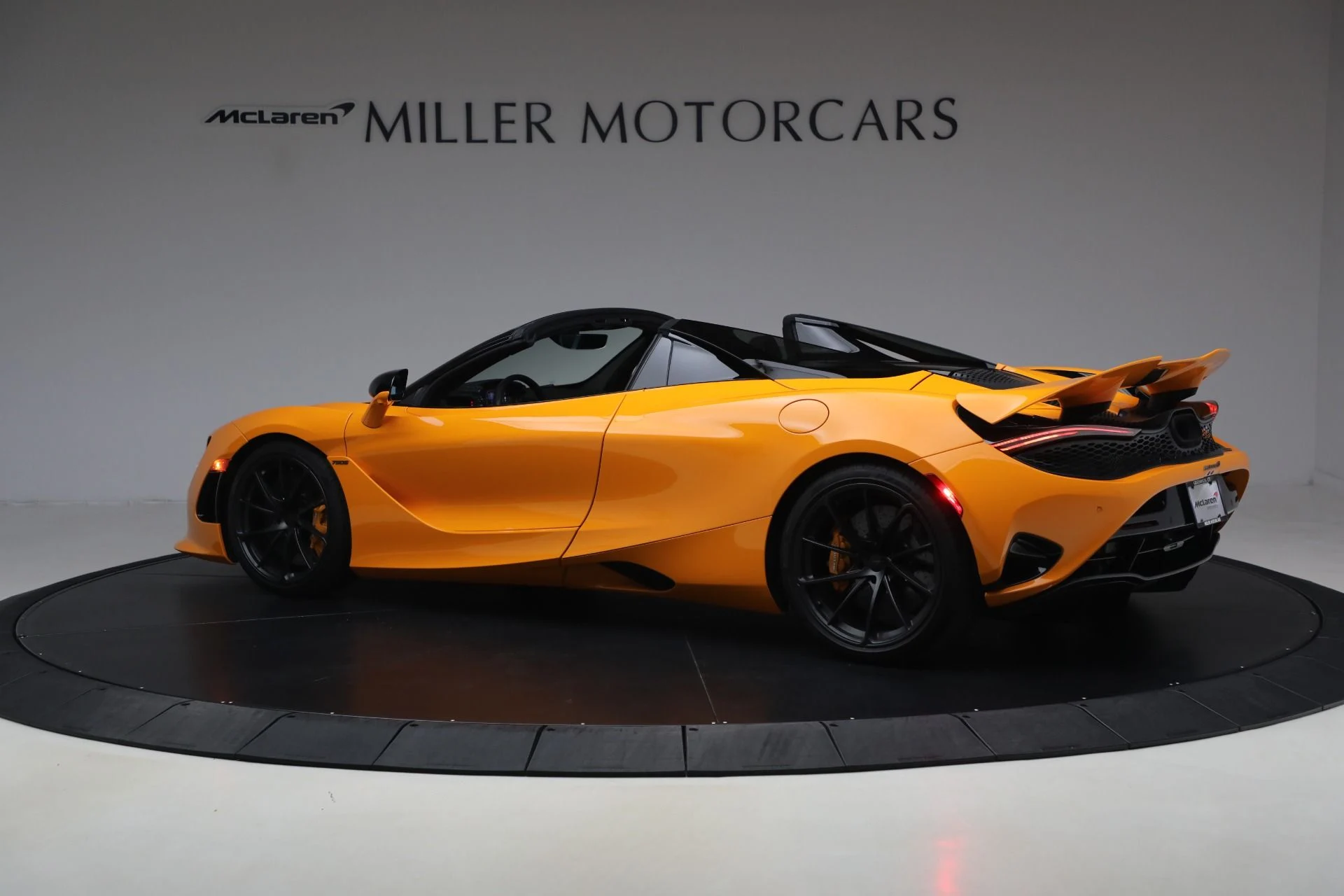 mph003_2826290802_Used_2025_Mc_Laren_750_S_Spider_Performance_399d8e1ec1