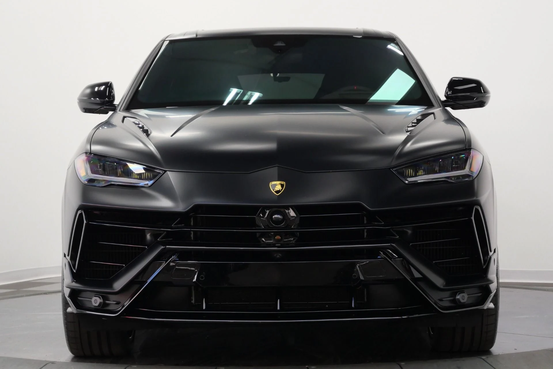 mph003_2830327287_Used_2024_Lamborghini_Urus_S_318_K_MSRP_Very_Low_Miles_Loaded_1776956814_c021ecac6f