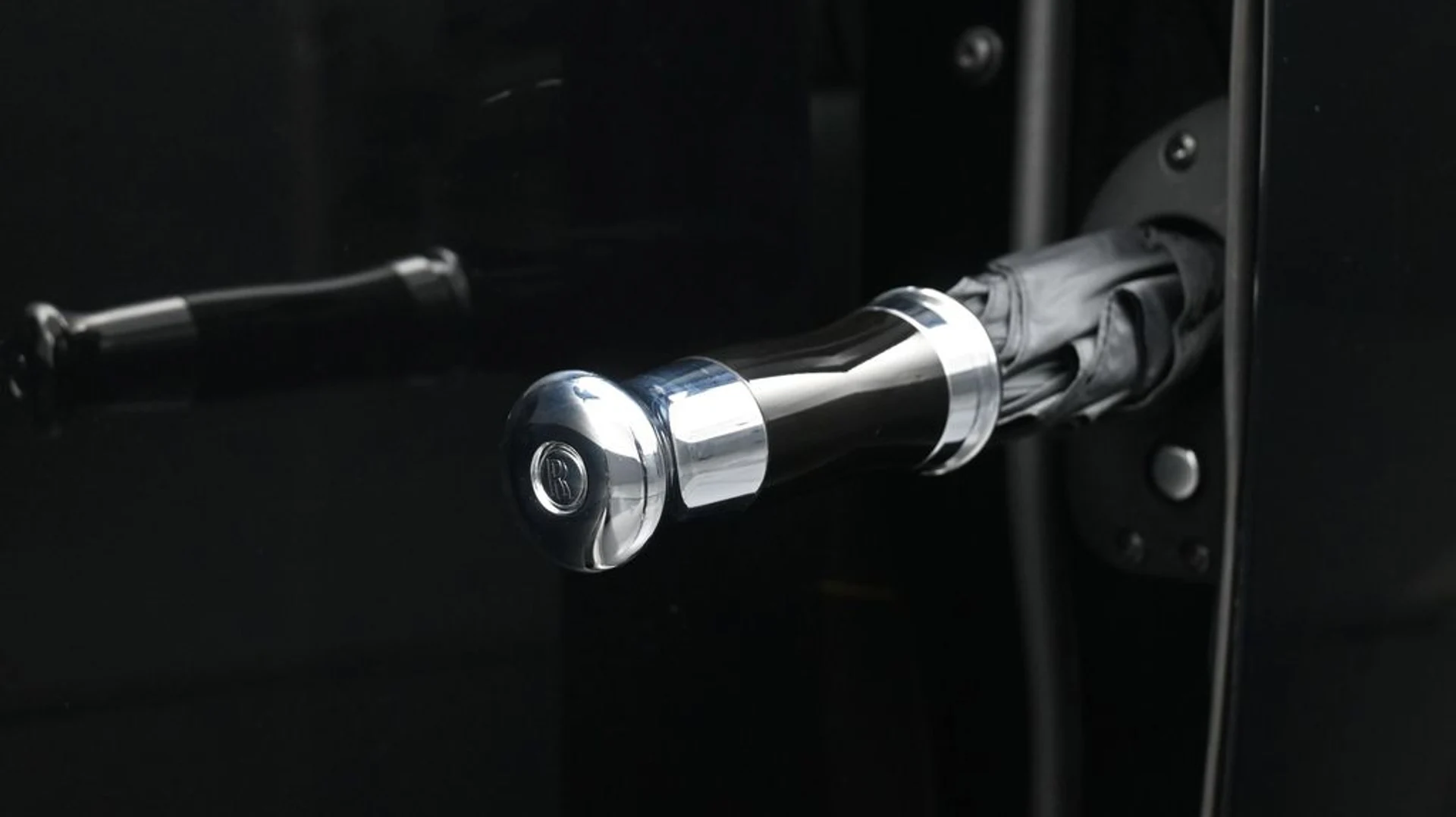 mph003_2846584175_b2b75513fbe313b2c8f22130fe2b2fa0x_7f18579c06