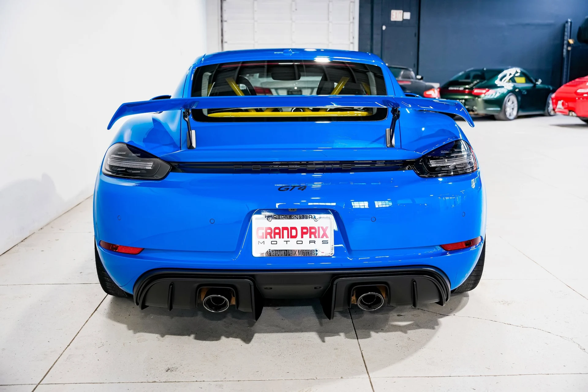 mph003_2854822441_4fffeb58dda33676af0299833e8055b5x_c4cc0942de