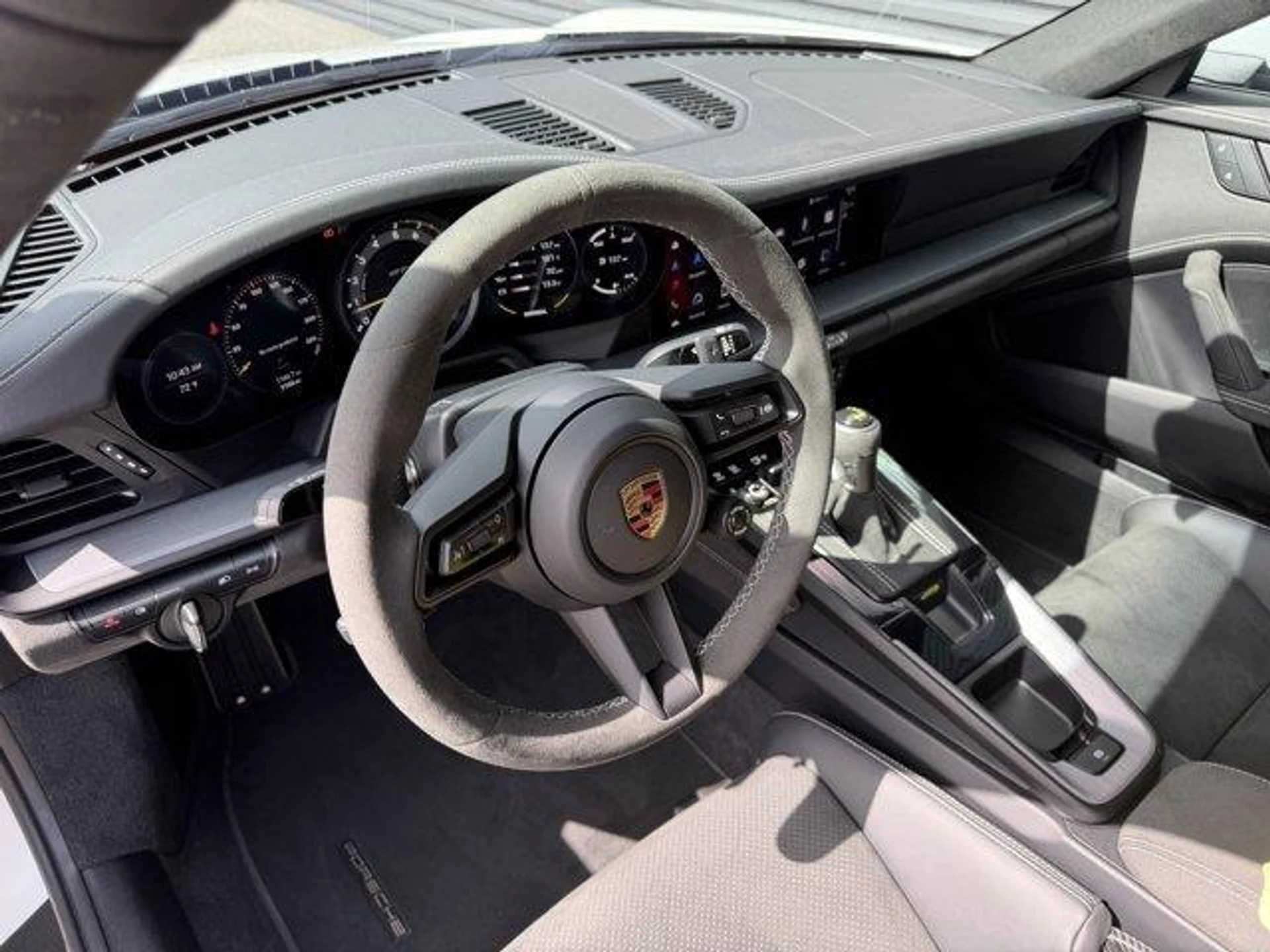 mph003_285579606_6b5l8_V2_M_Yi_Ixw4i_Ck_JI_08_DK_Rnq0_67c2da8aaa