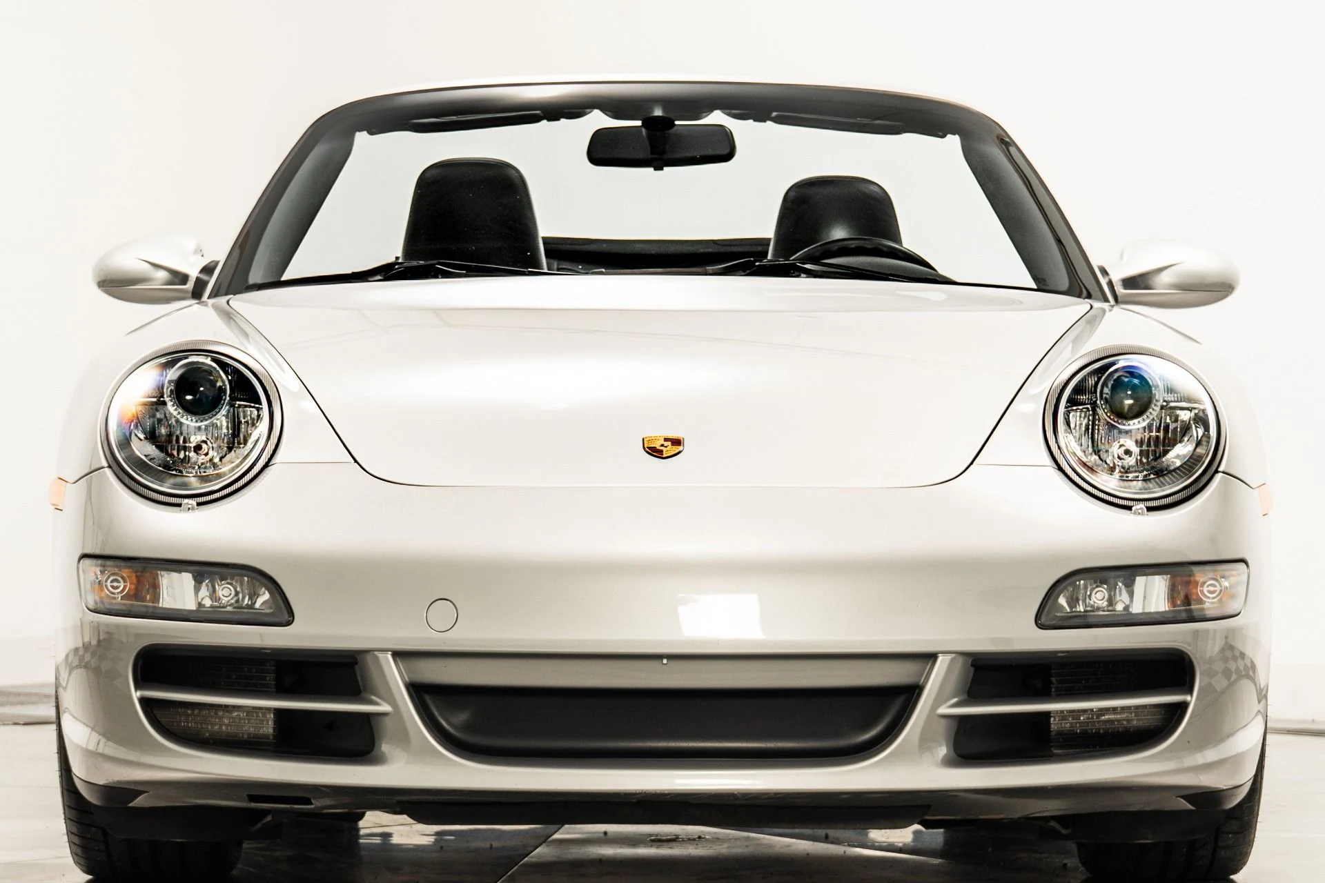 mph003_2856742077_Used_2008_Porsche_911_Carrera_Cabriolet_1759786352_2688f17791