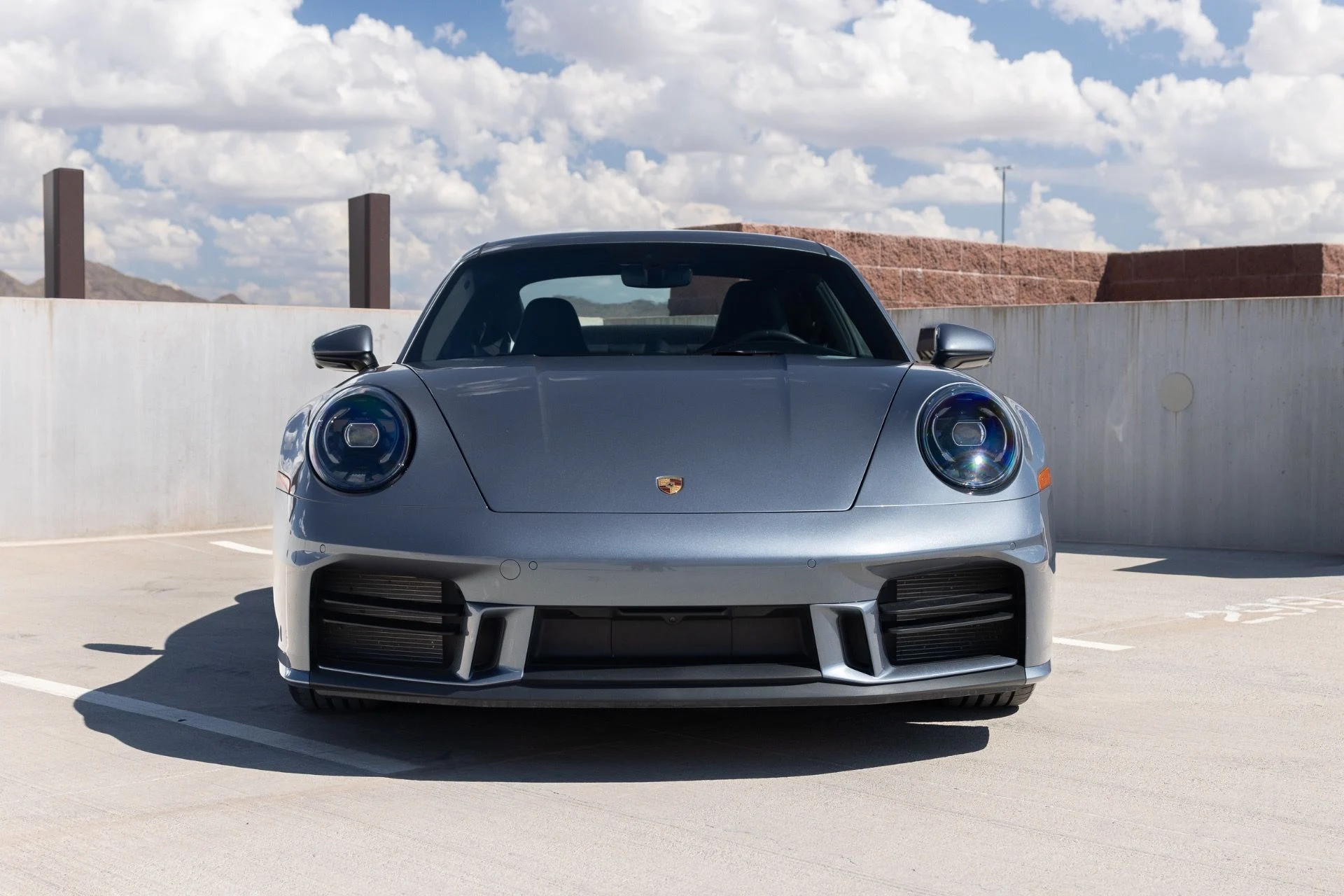 mph003_2868250606_Used_2025_Porsche_911_Carrera_T_1789434044_a96b5d5739