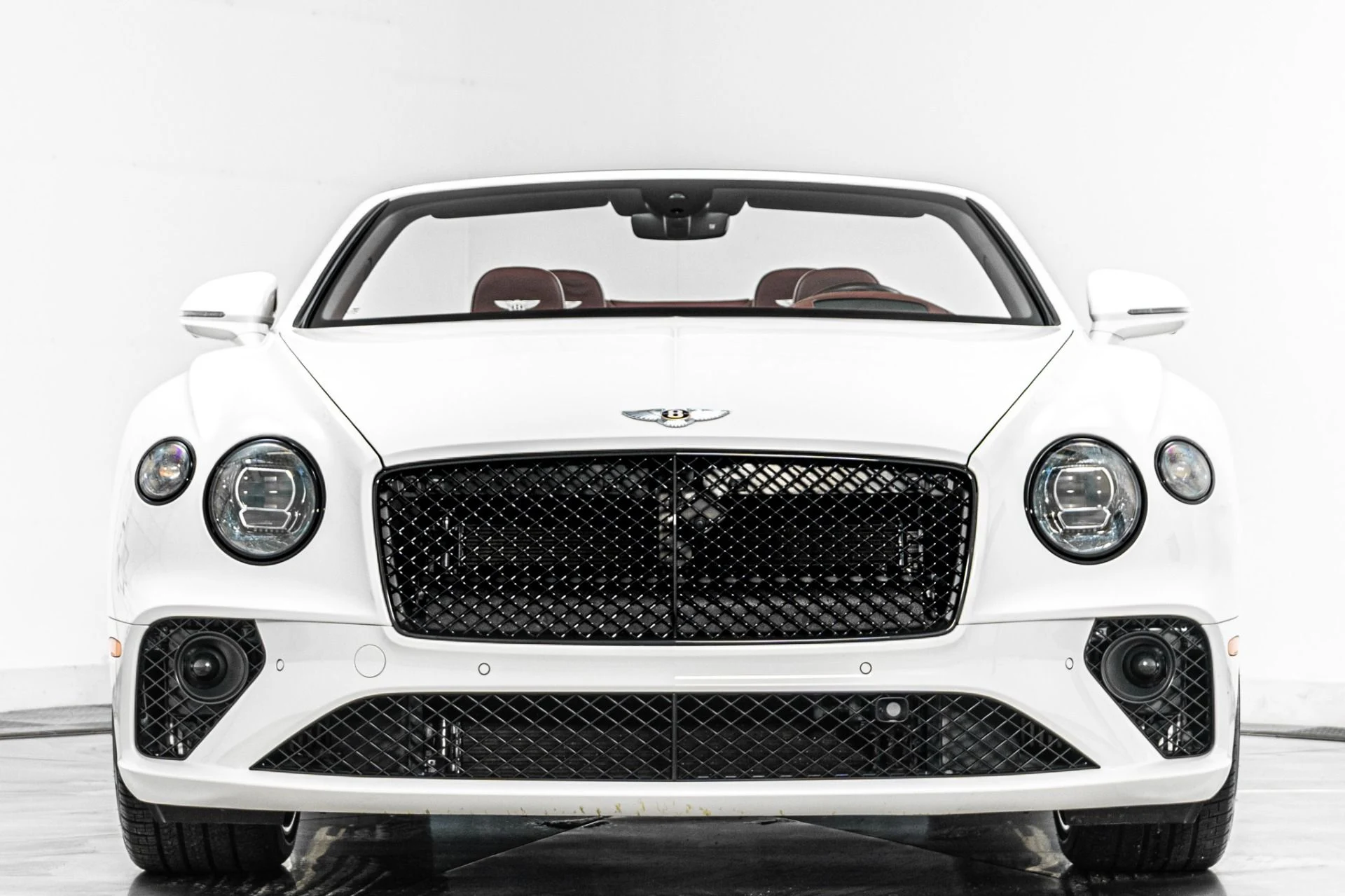 mph003_2869446610_Used_2020_Bentley_Continental_GTC_V8_Mulliner_Front_Seat_Comfort_Specifications_Naim_Audio_1786125388_e2ccd281f5