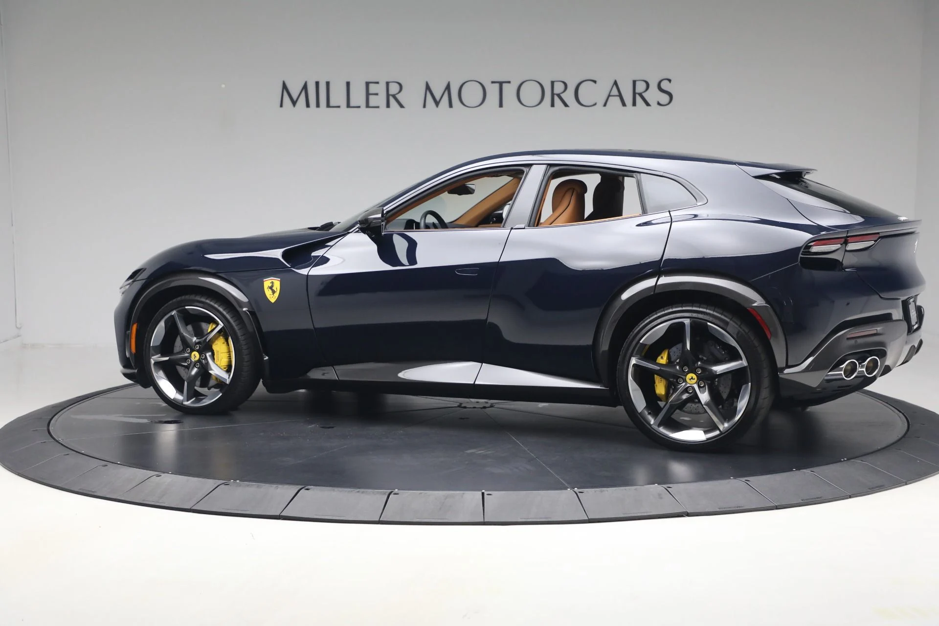 mph003_2870052049_Used_2025_Ferrari_Purosangue_1781036132_926fc75cda