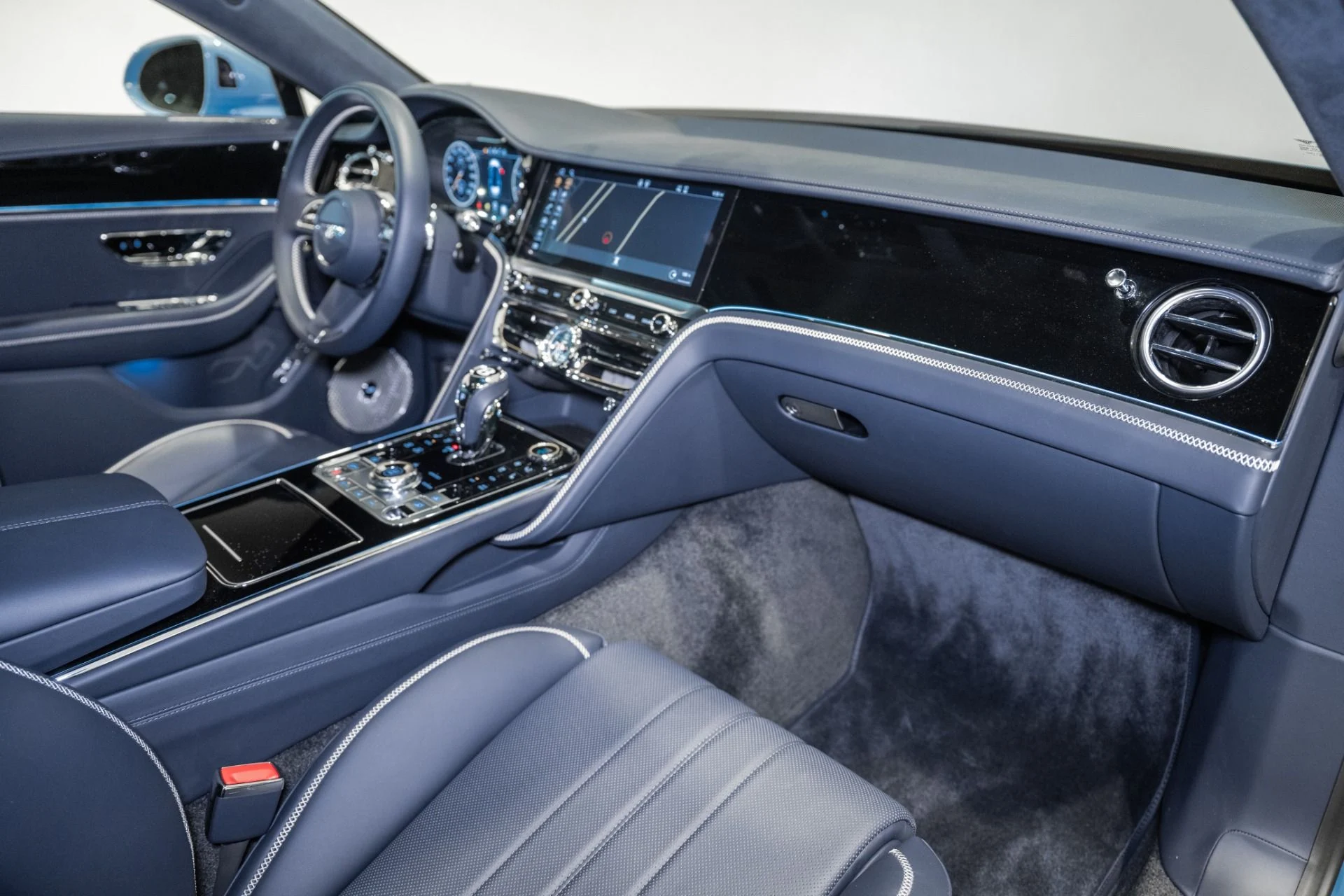 mph003_2874869998_Used_2024_Bentley_Flying_Spur_Edition_8_1777999219_999e69232c