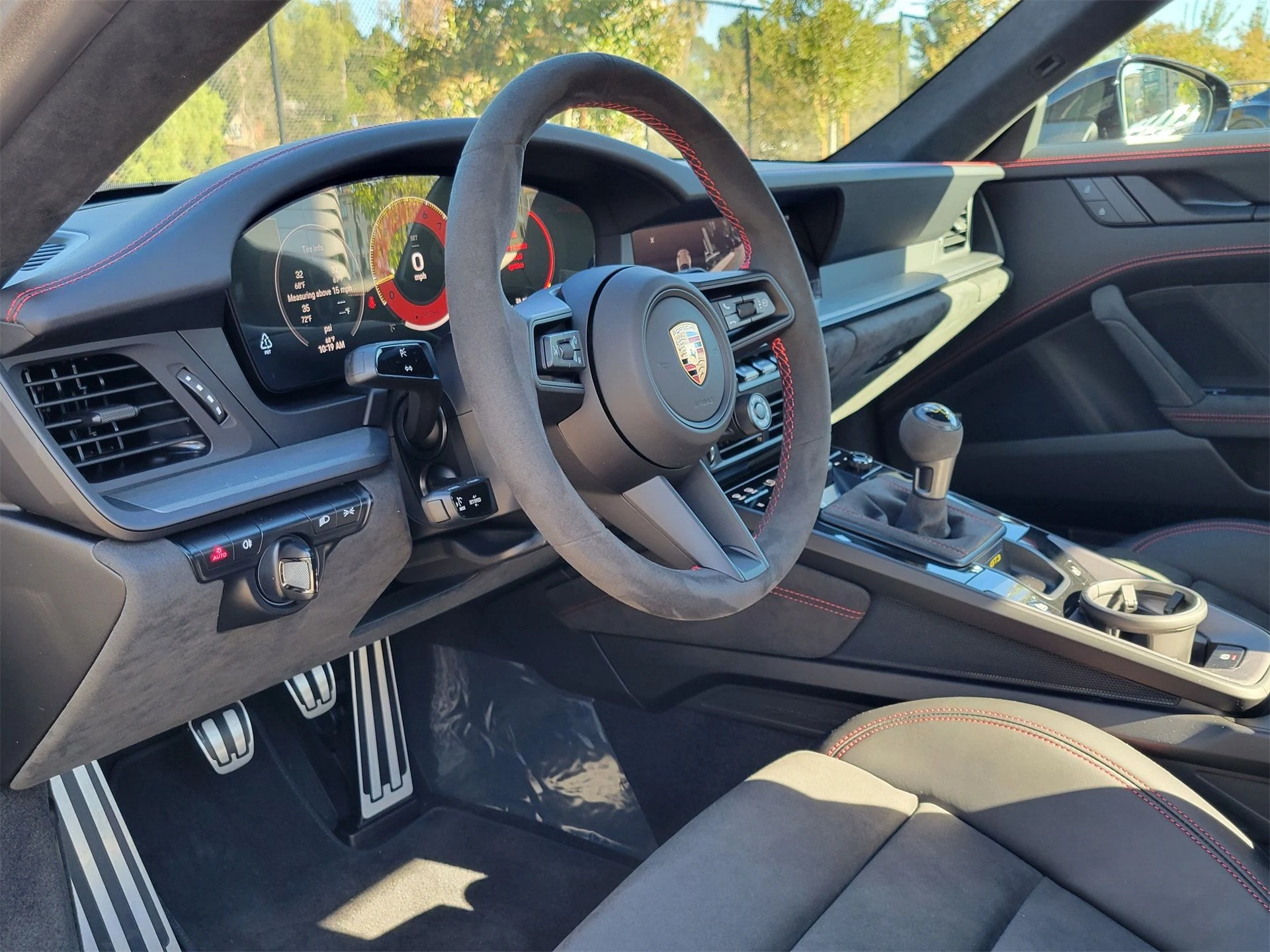 mph003_2877519064_b1807bd58d1d421c51896069569a1f6d_2fa0d659f3