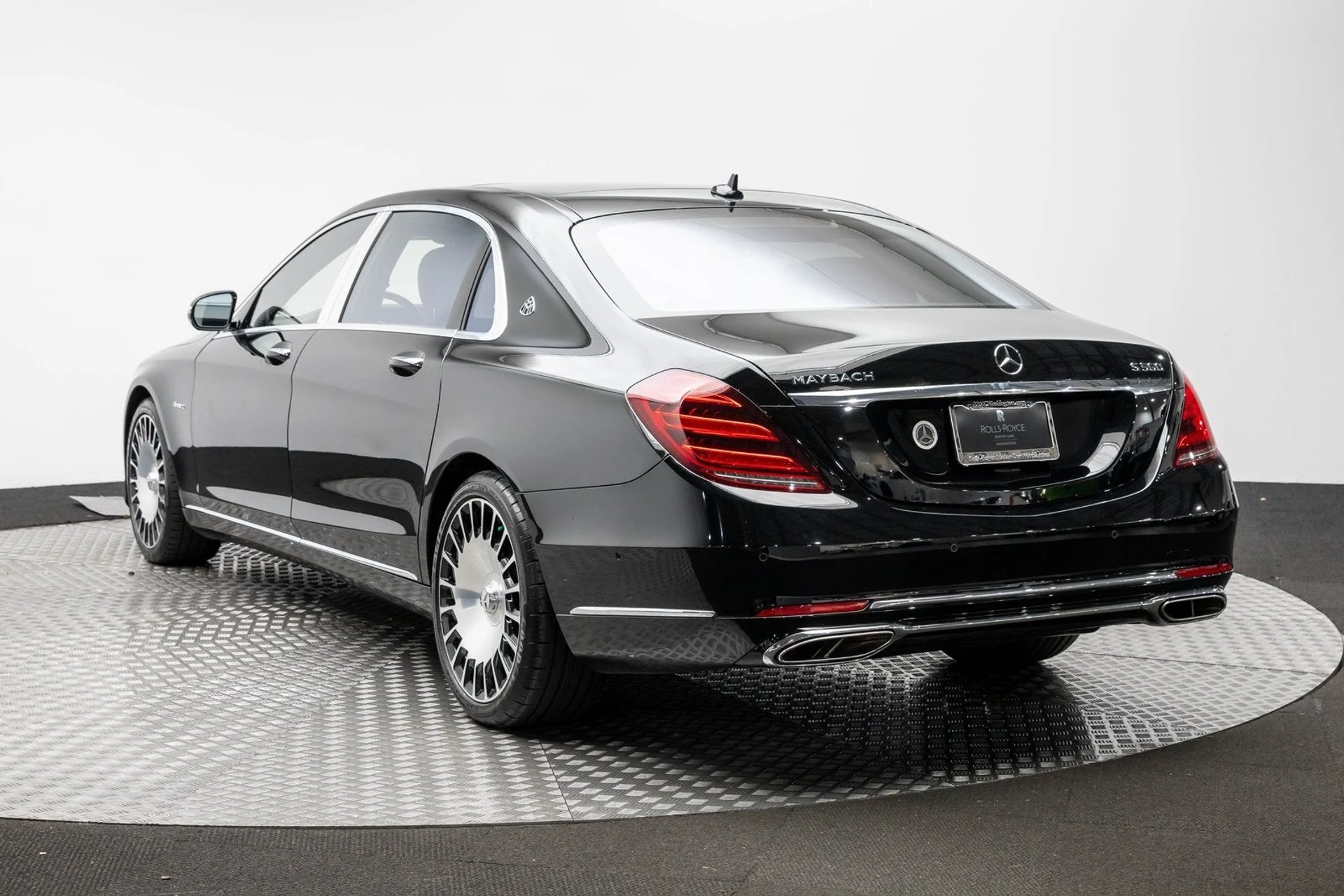 mph003_2889357322_4_58197cd1c4