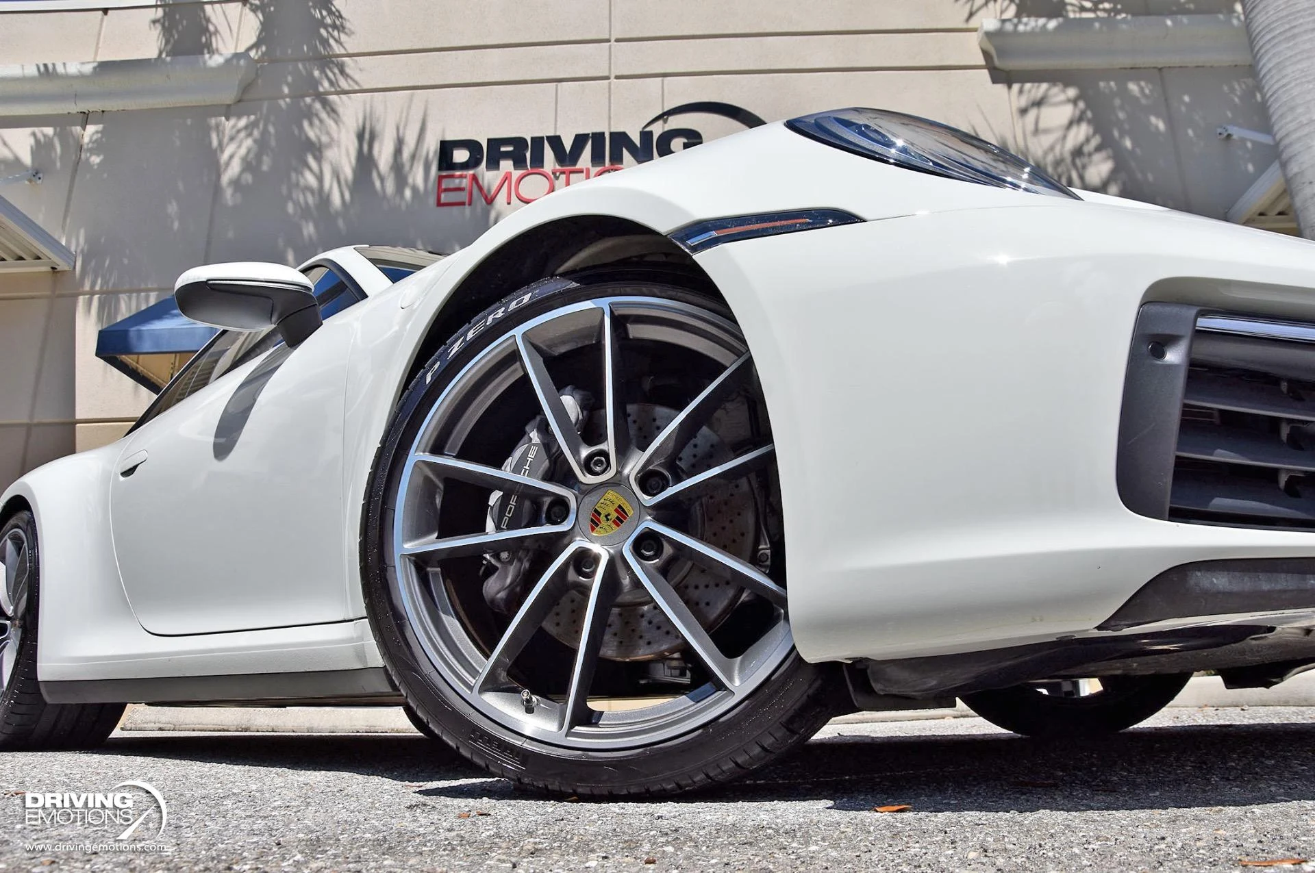 mph003_290210200_865_p4_l_58370450da